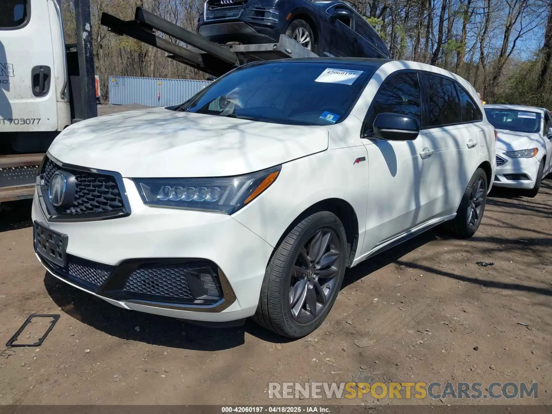 2 Photograph of a damaged car 5J8YD4H08KL009339 ACURA MDX 2019