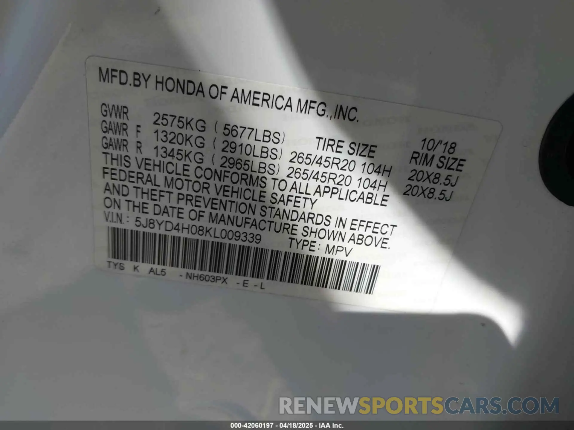 9 Photograph of a damaged car 5J8YD4H08KL009339 ACURA MDX 2019