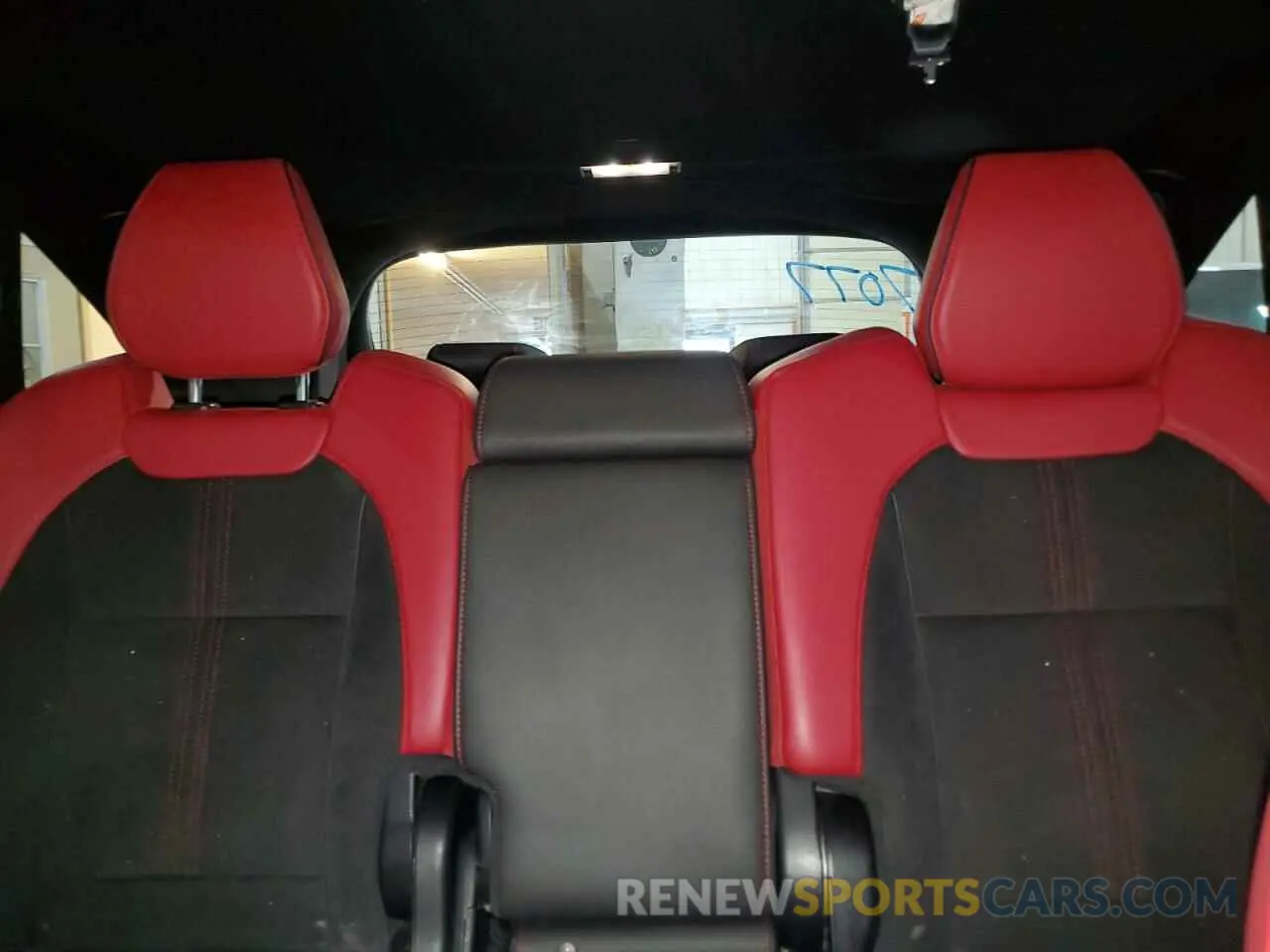 10 Photograph of a damaged car 5J8YD4H09KL006353 ACURA MDX 2019