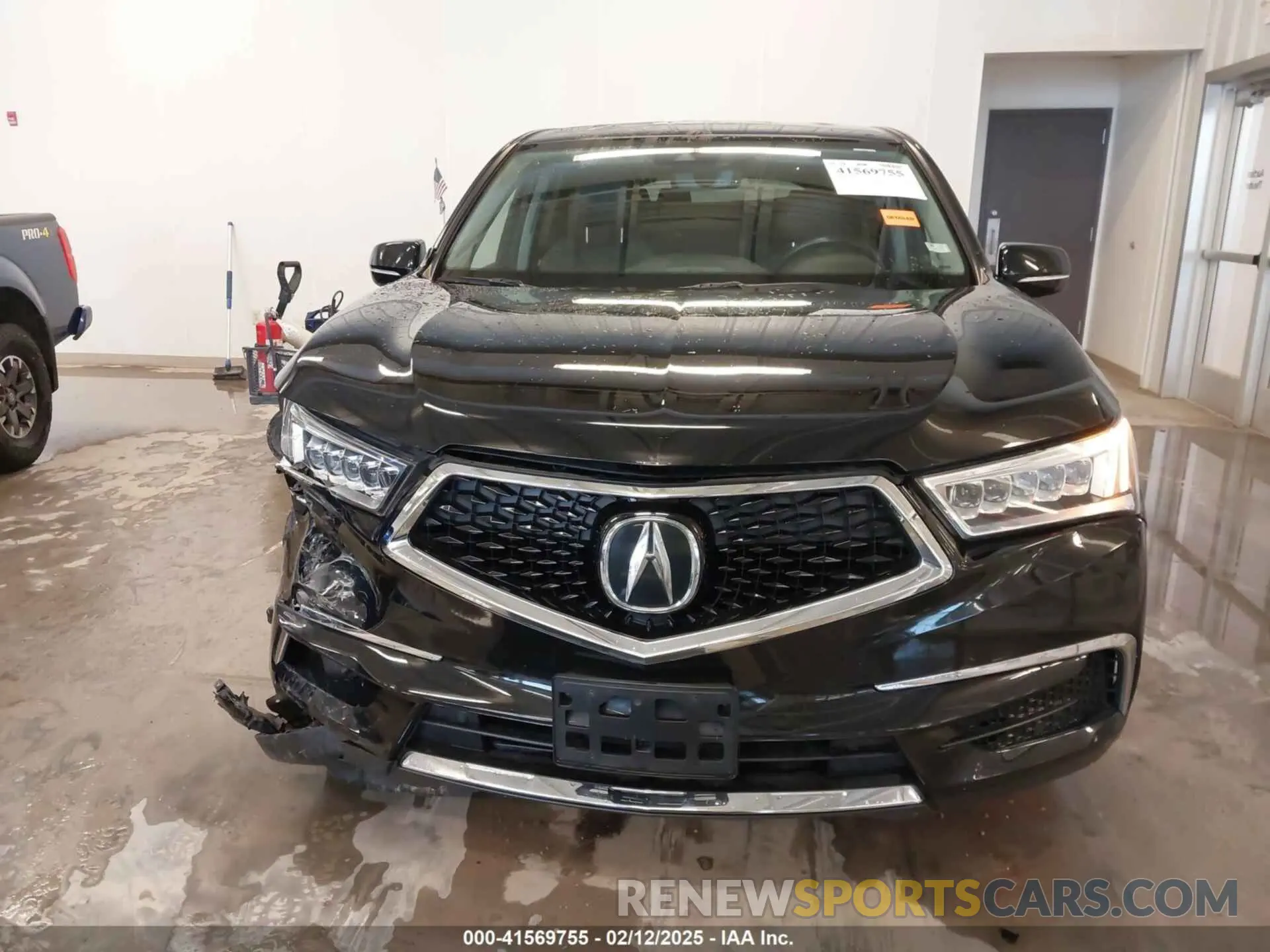 12 Photograph of a damaged car 5J8YD4H31KL027806 ACURA MDX 2019