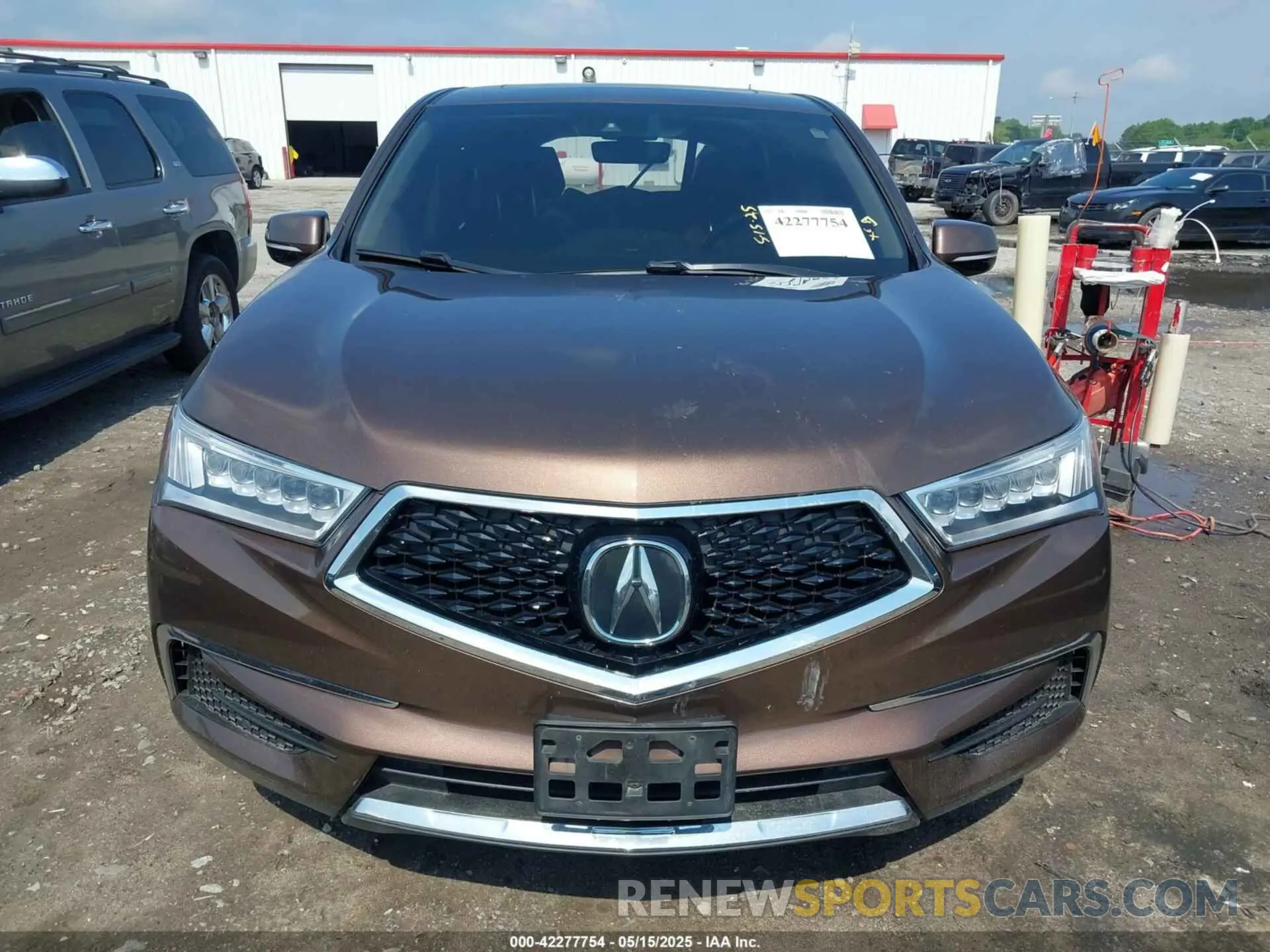 12 Photograph of a damaged car 5J8YD4H32KL028592 ACURA MDX 2019