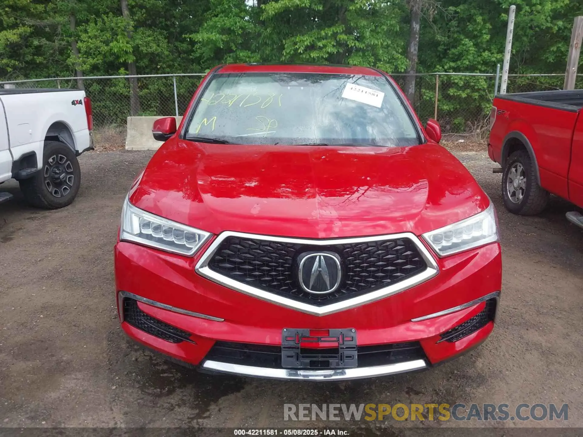 11 Photograph of a damaged car 5J8YD4H34KL030621 ACURA MDX 2019