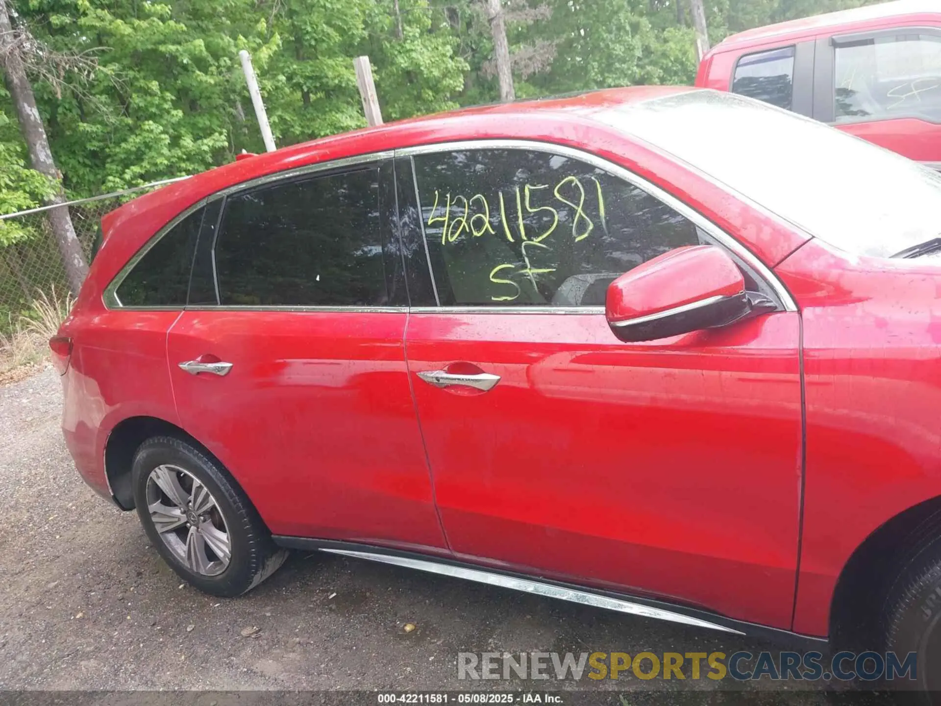 12 Photograph of a damaged car 5J8YD4H34KL030621 ACURA MDX 2019