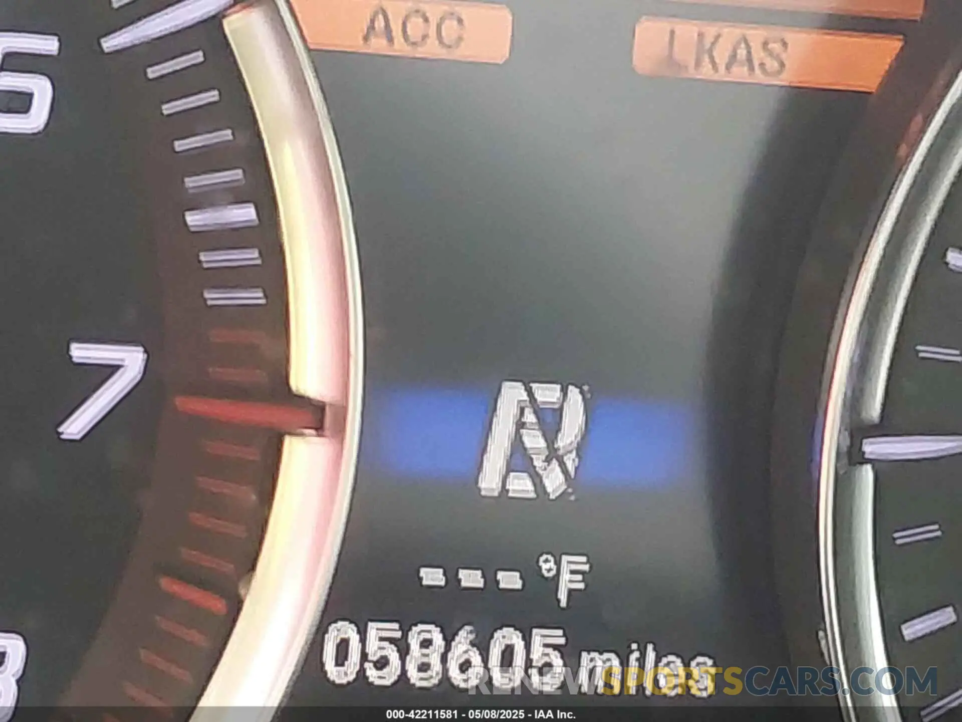 14 Photograph of a damaged car 5J8YD4H34KL030621 ACURA MDX 2019