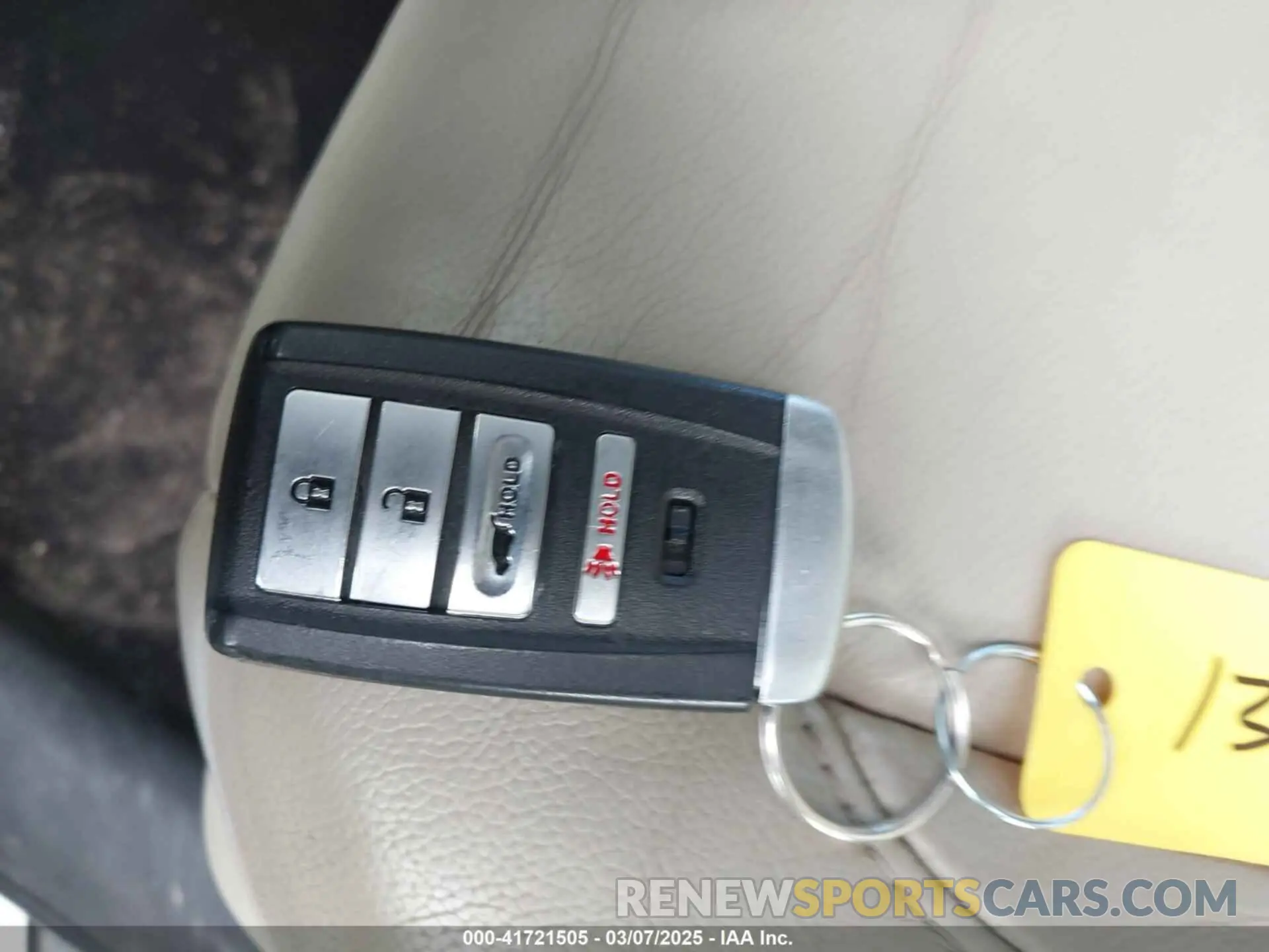11 Photograph of a damaged car 5J8YD4H35KL033639 ACURA MDX 2019