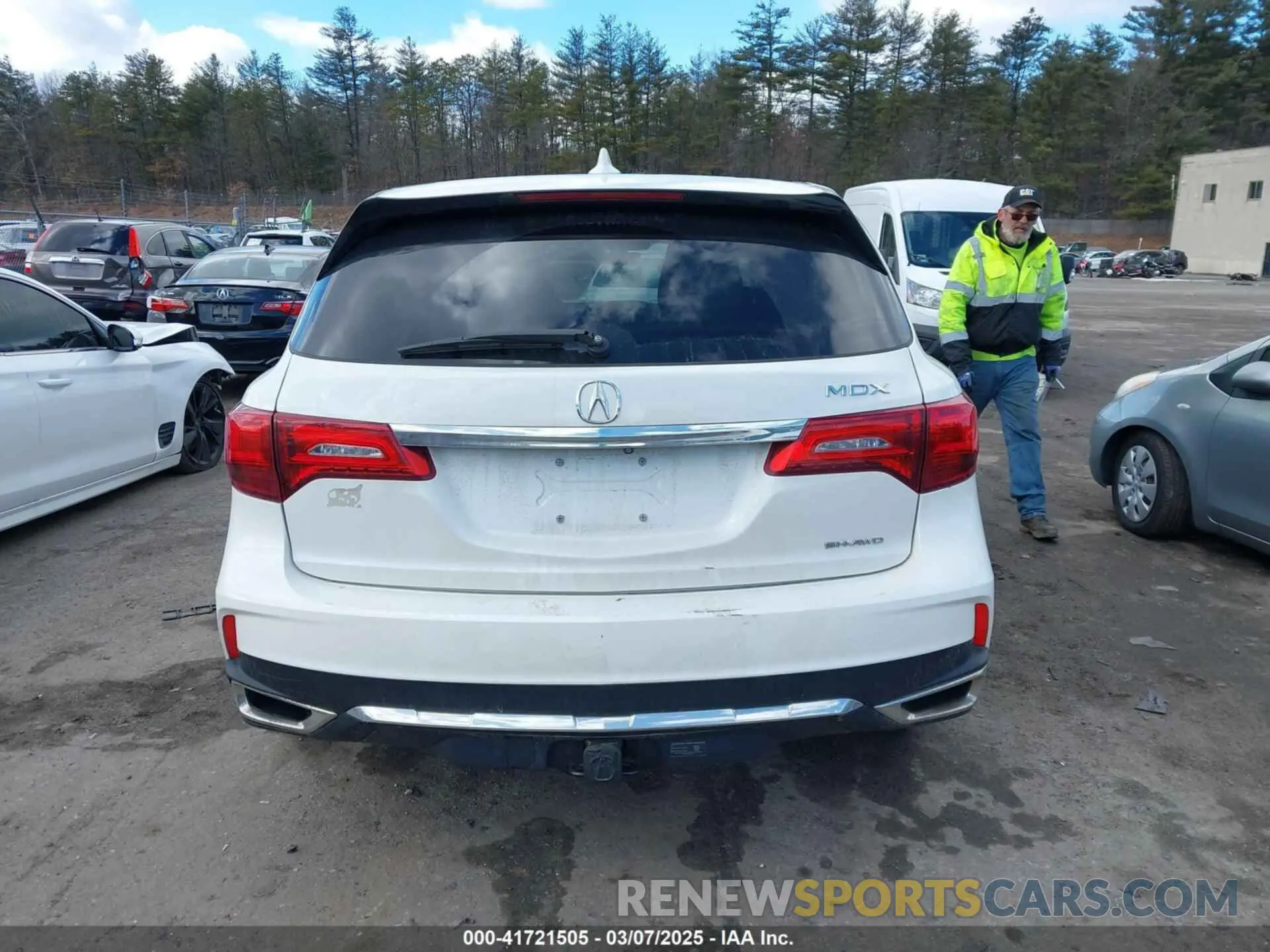 16 Photograph of a damaged car 5J8YD4H35KL033639 ACURA MDX 2019