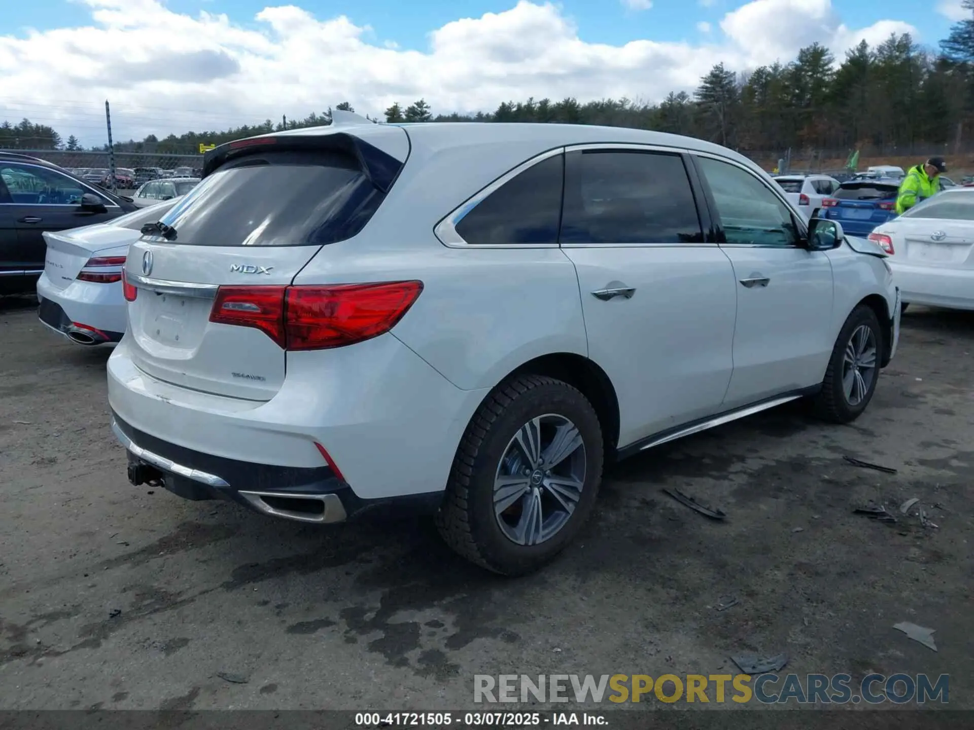 4 Photograph of a damaged car 5J8YD4H35KL033639 ACURA MDX 2019