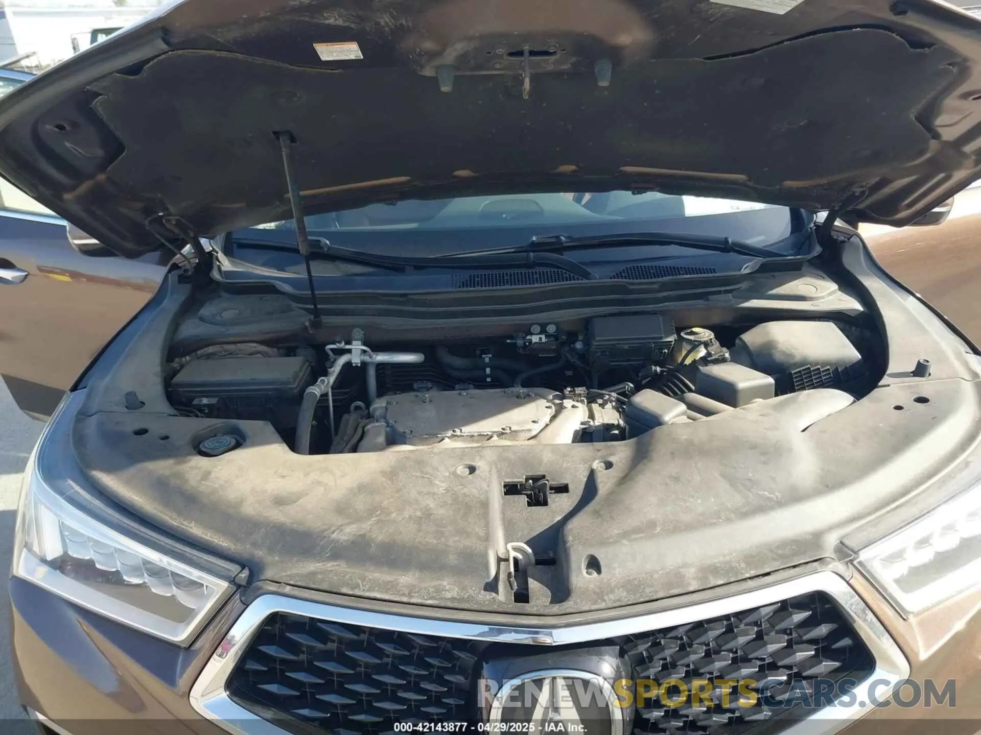 10 Photograph of a damaged car 5J8YD4H39KL000188 ACURA MDX 2019