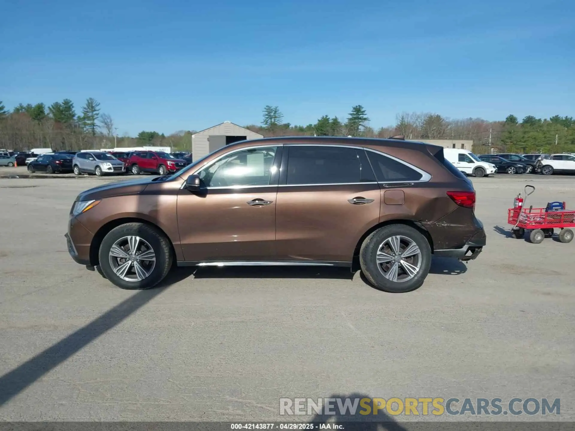 14 Photograph of a damaged car 5J8YD4H39KL000188 ACURA MDX 2019