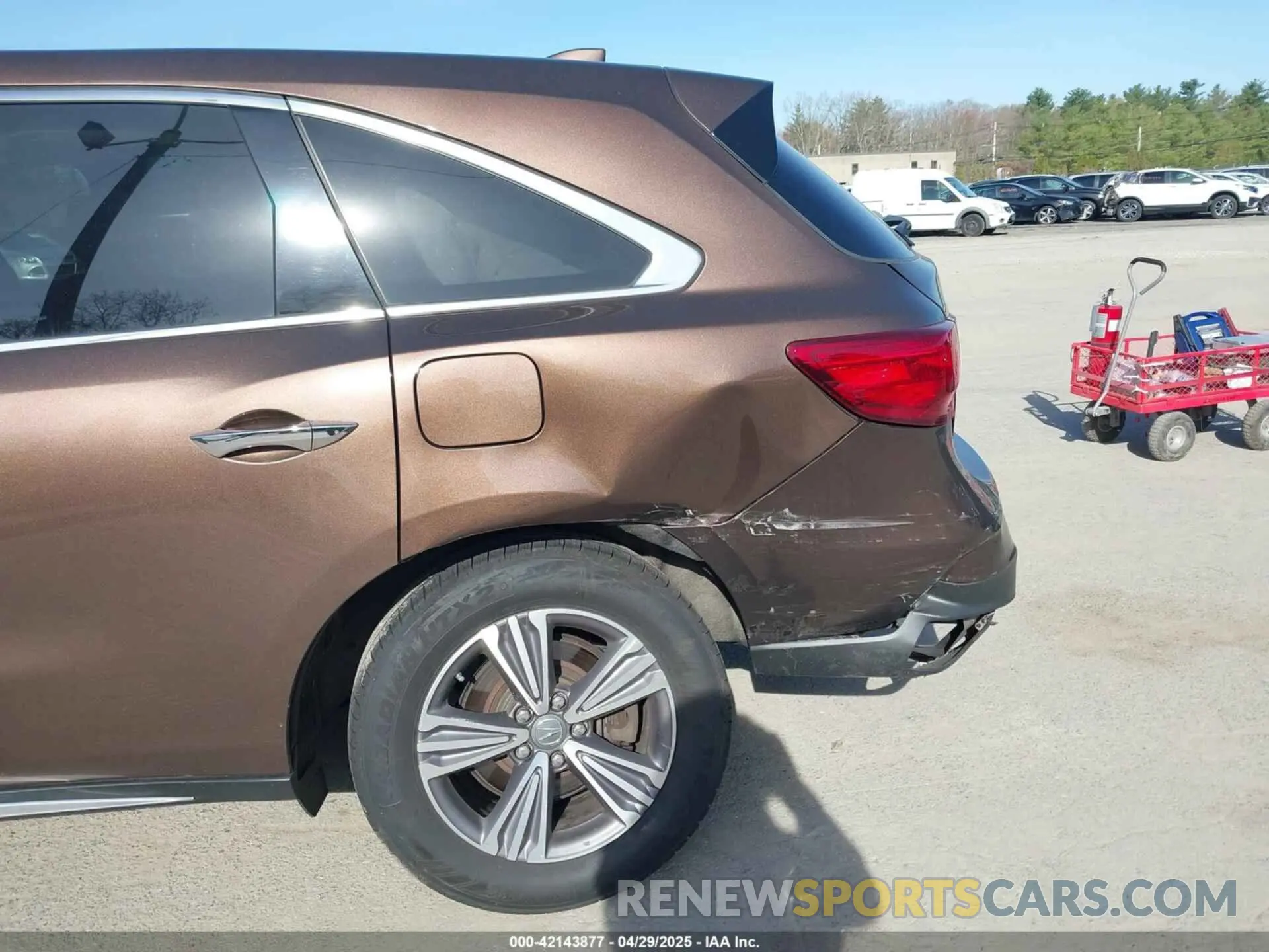 6 Photograph of a damaged car 5J8YD4H39KL000188 ACURA MDX 2019