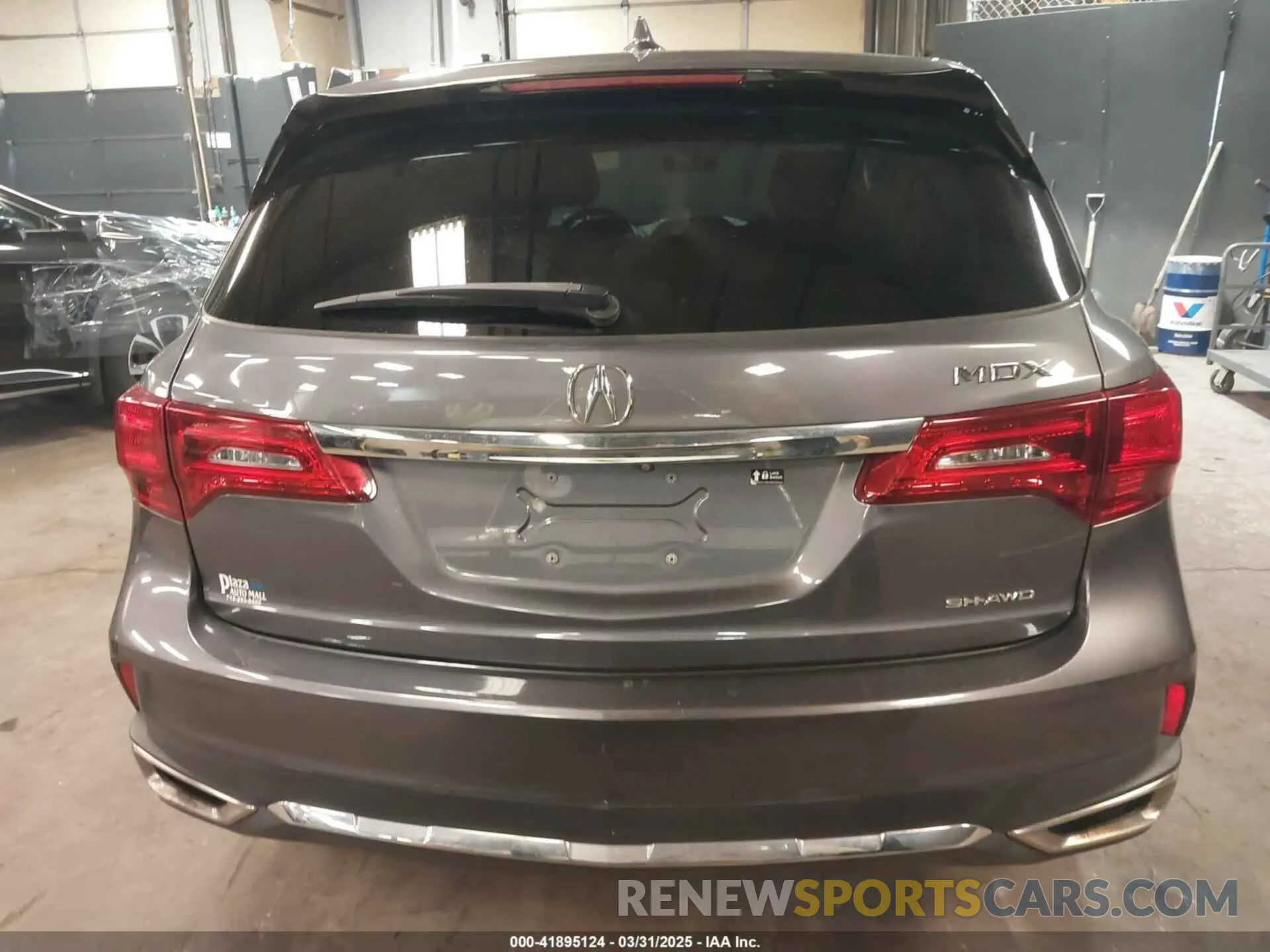 16 Photograph of a damaged car 5J8YD4H39KL031747 ACURA MDX 2019