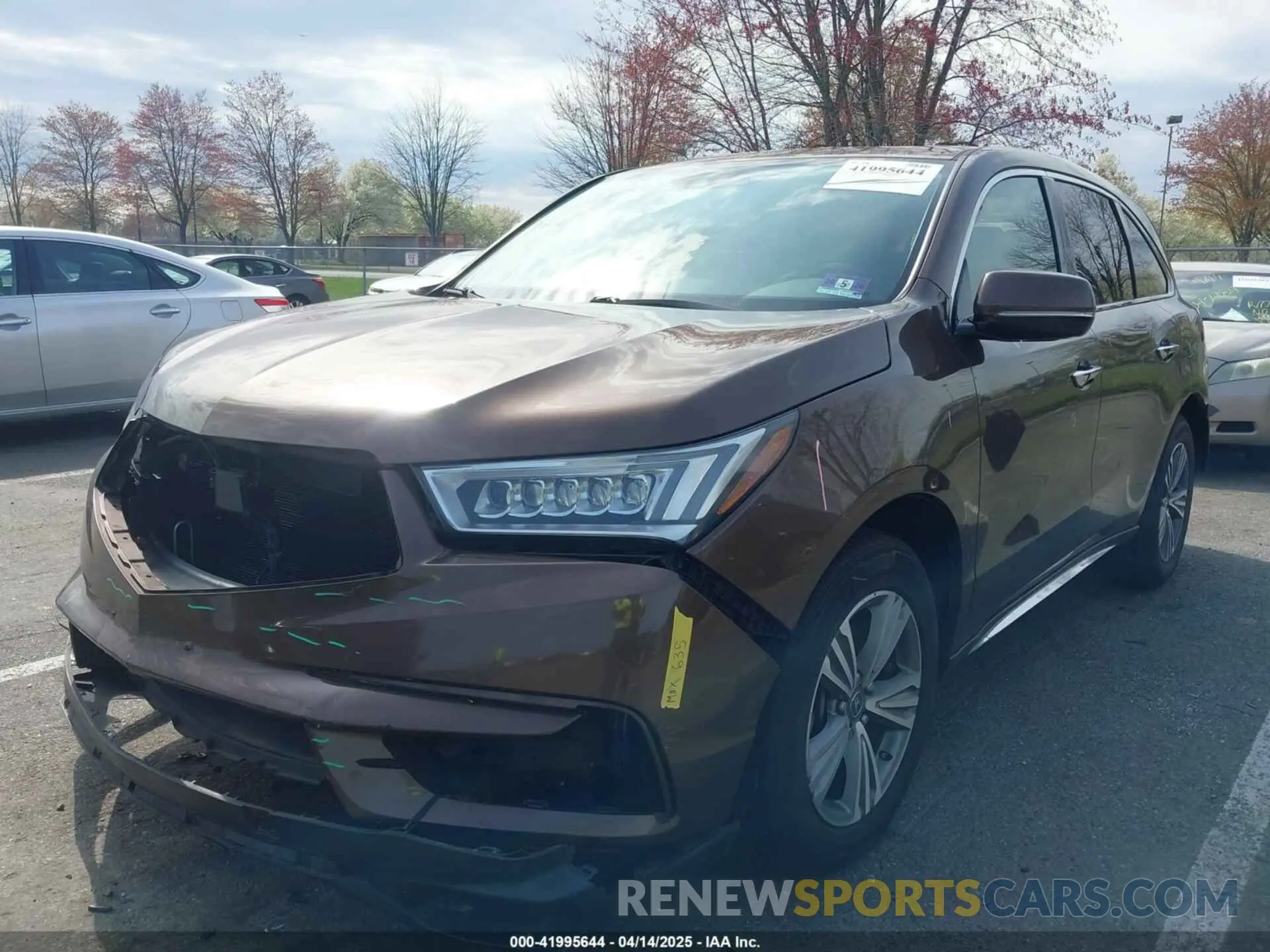2 Photograph of a damaged car 5J8YD4H3XKL023804 ACURA MDX 2019