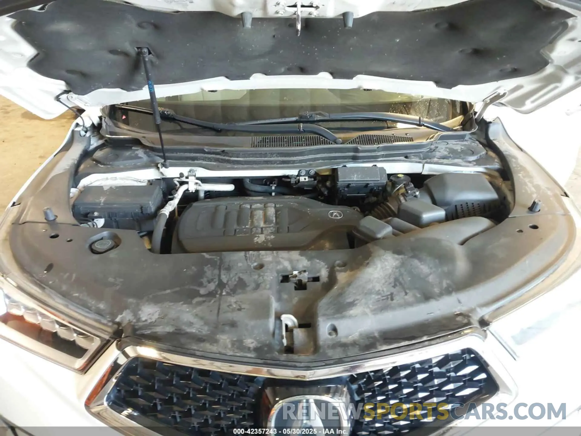 10 Photograph of a damaged car 5J8YD4H3XKL027934 ACURA MDX 2019
