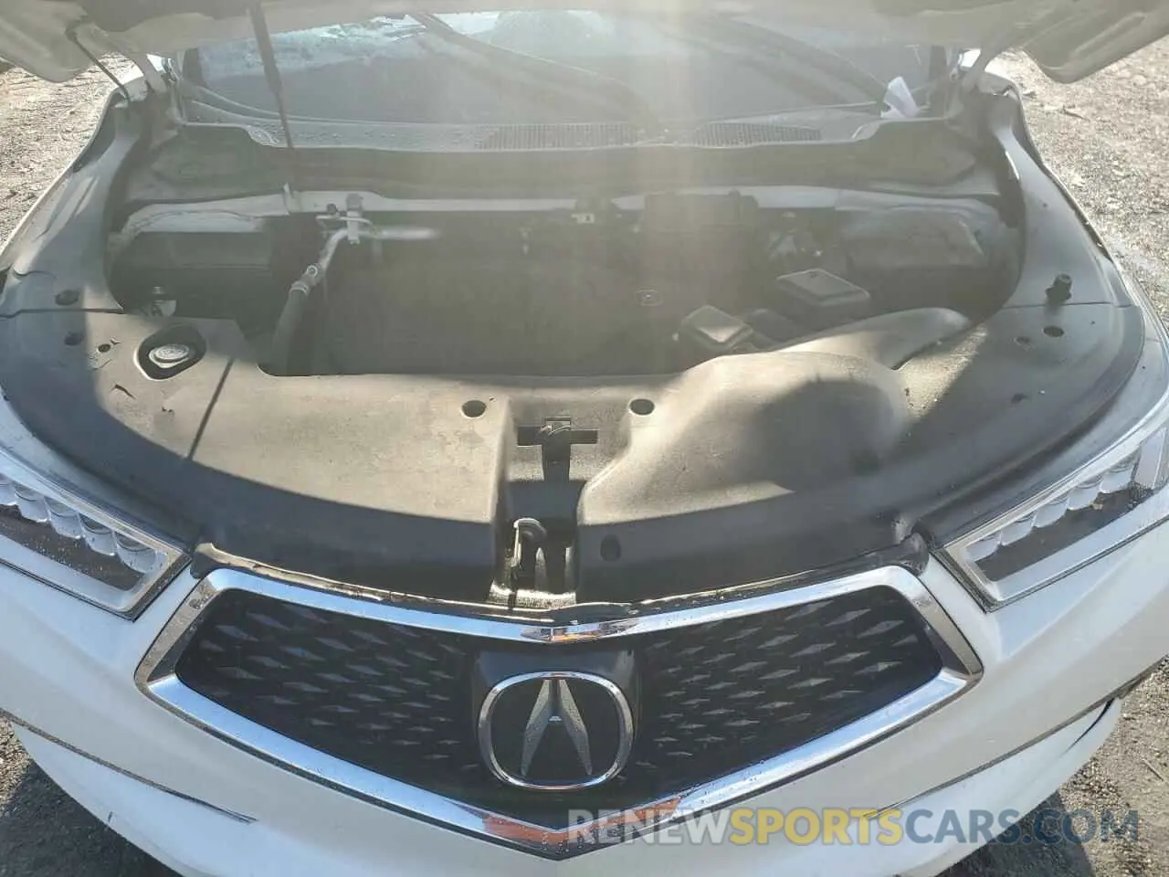 13 Photograph of a damaged car 5J8YD4H52KL030831 ACURA MDX 2019