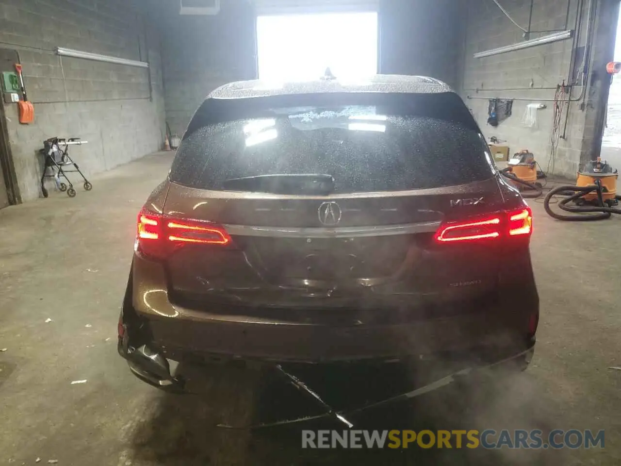 6 Photograph of a damaged car 5J8YD4H54KL012556 ACURA MDX 2019