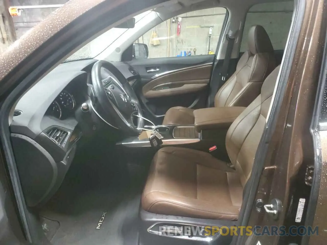 7 Photograph of a damaged car 5J8YD4H54KL012556 ACURA MDX 2019