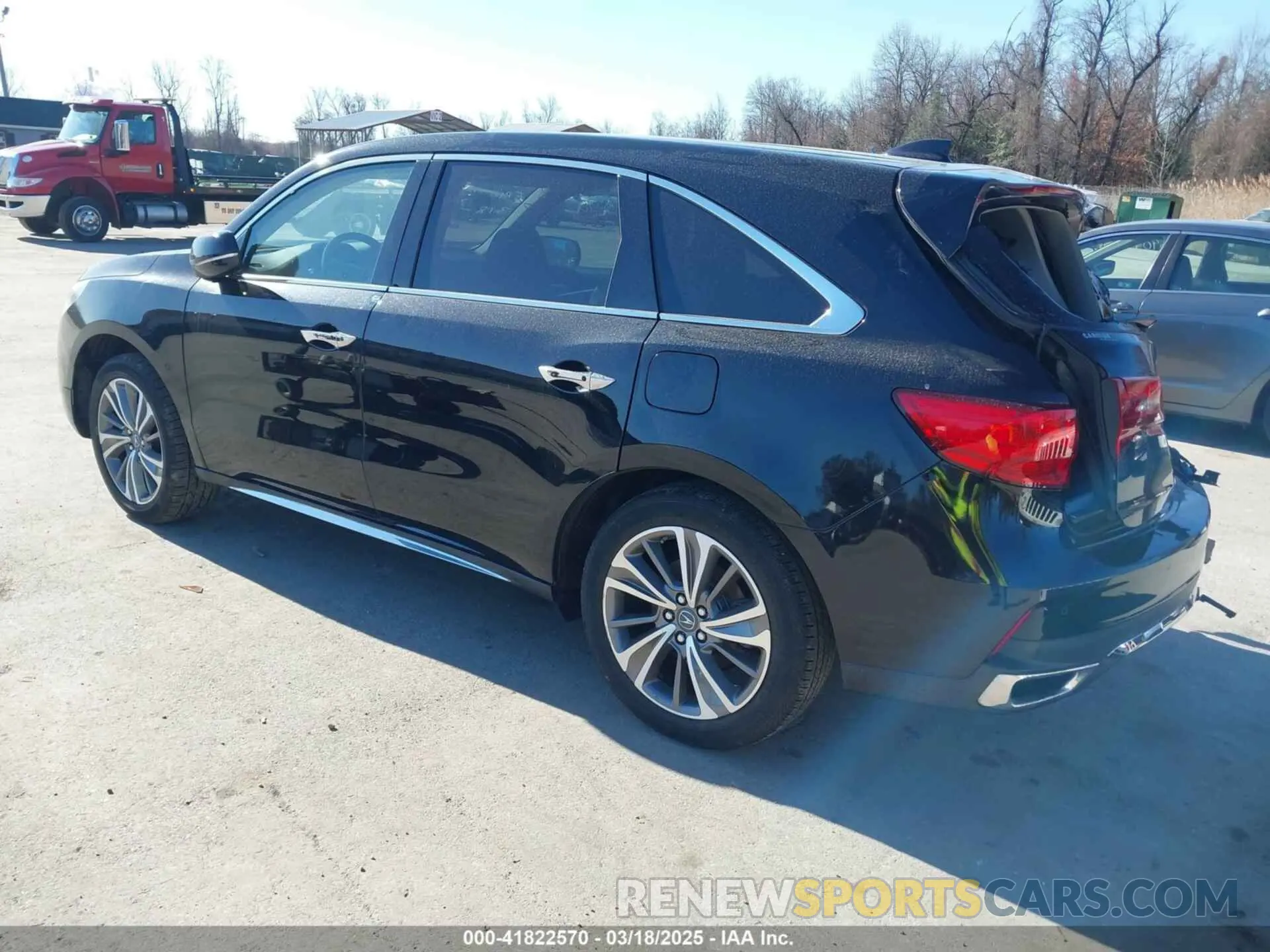 3 Photograph of a damaged car 5J8YD4H54KL022942 ACURA MDX 2019