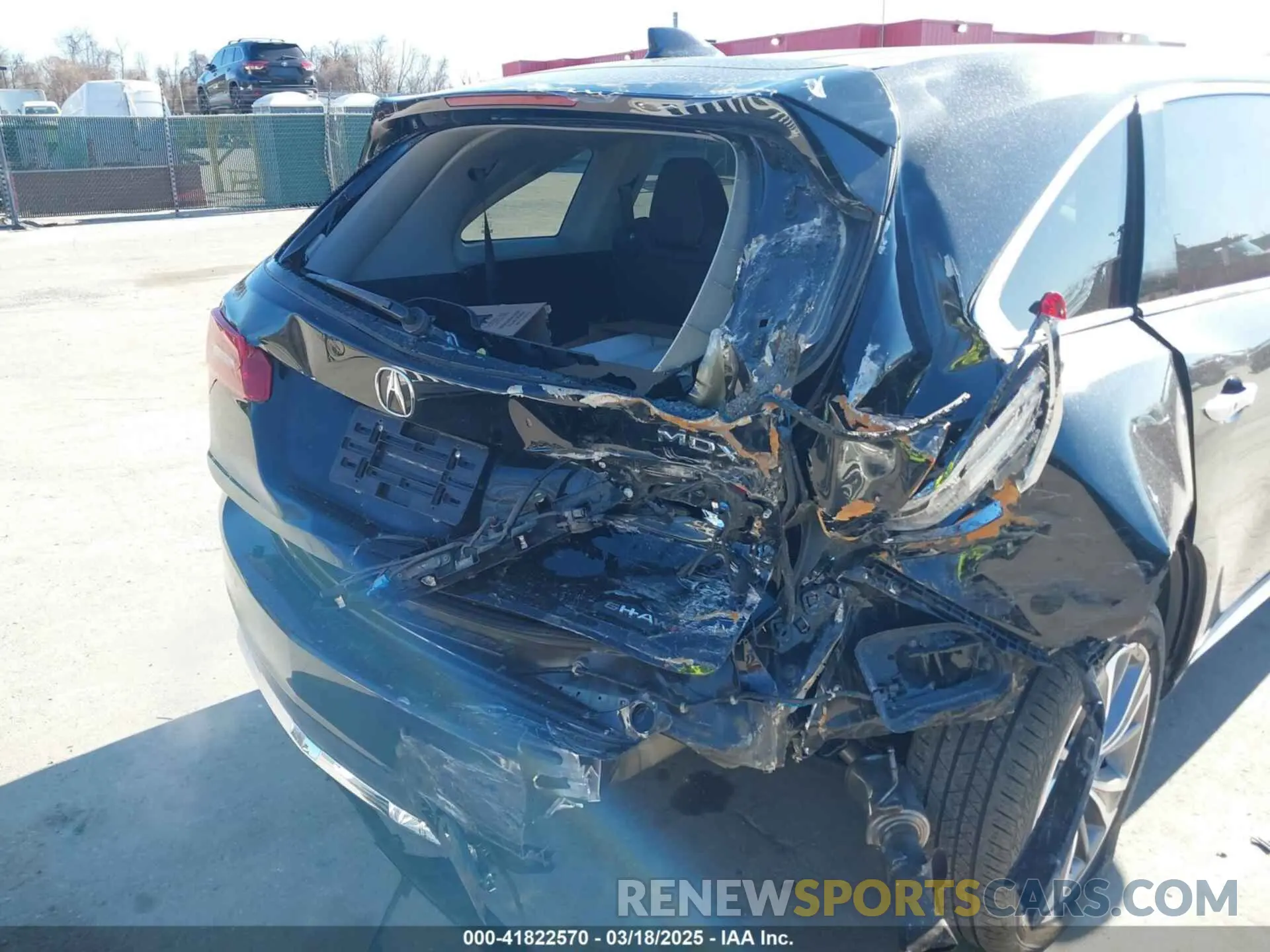 6 Photograph of a damaged car 5J8YD4H54KL022942 ACURA MDX 2019