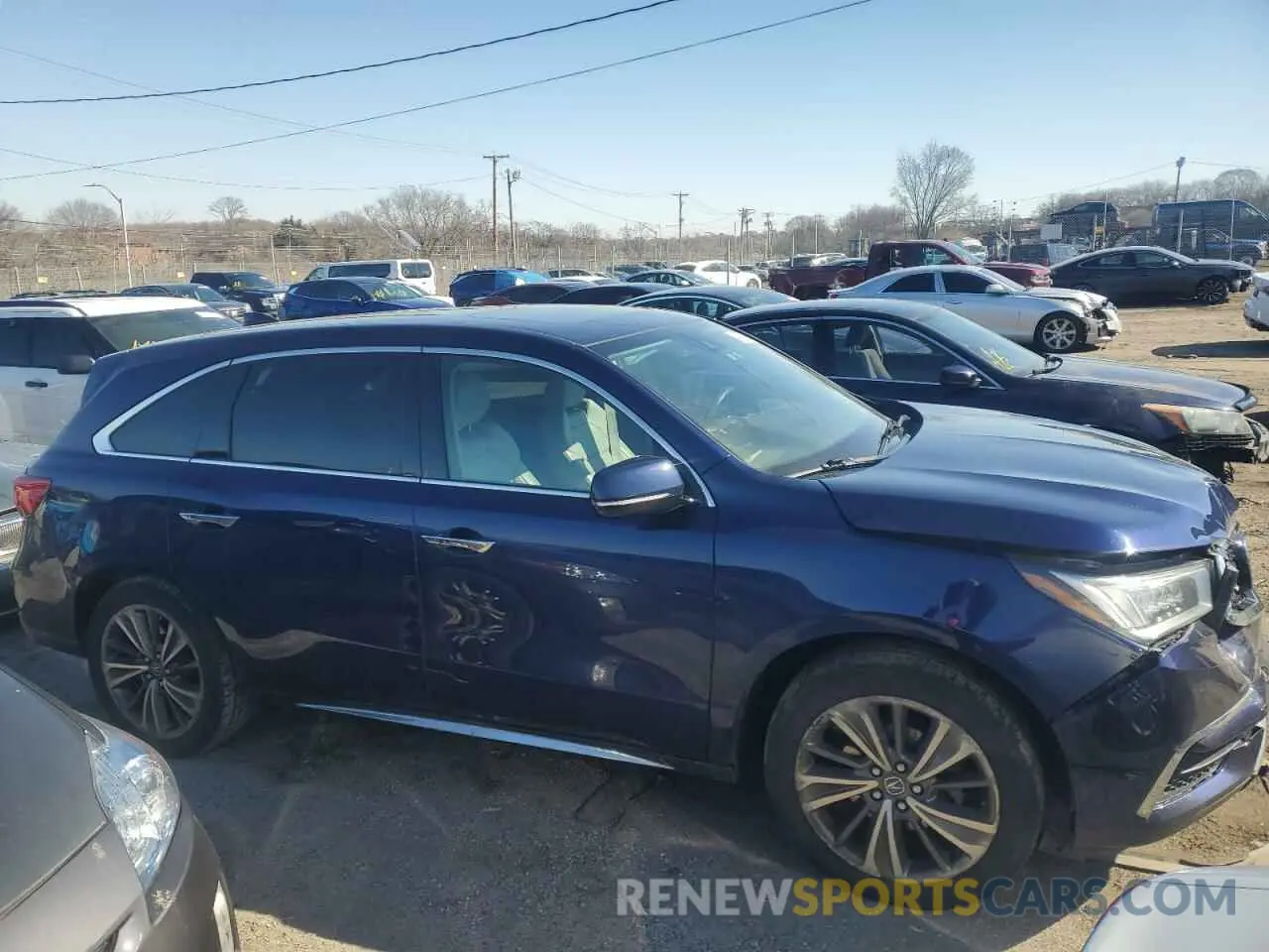 4 Photograph of a damaged car 5J8YD4H54KL033987 ACURA MDX 2019