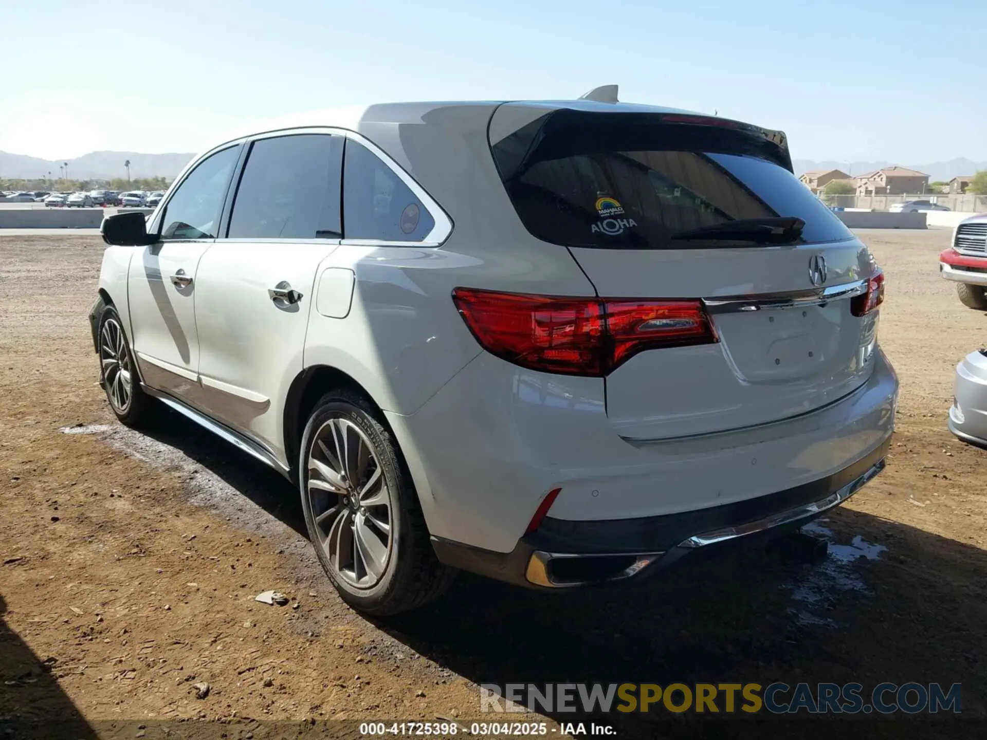 3 Photograph of a damaged car 5J8YD4H55KL000156 ACURA MDX 2019