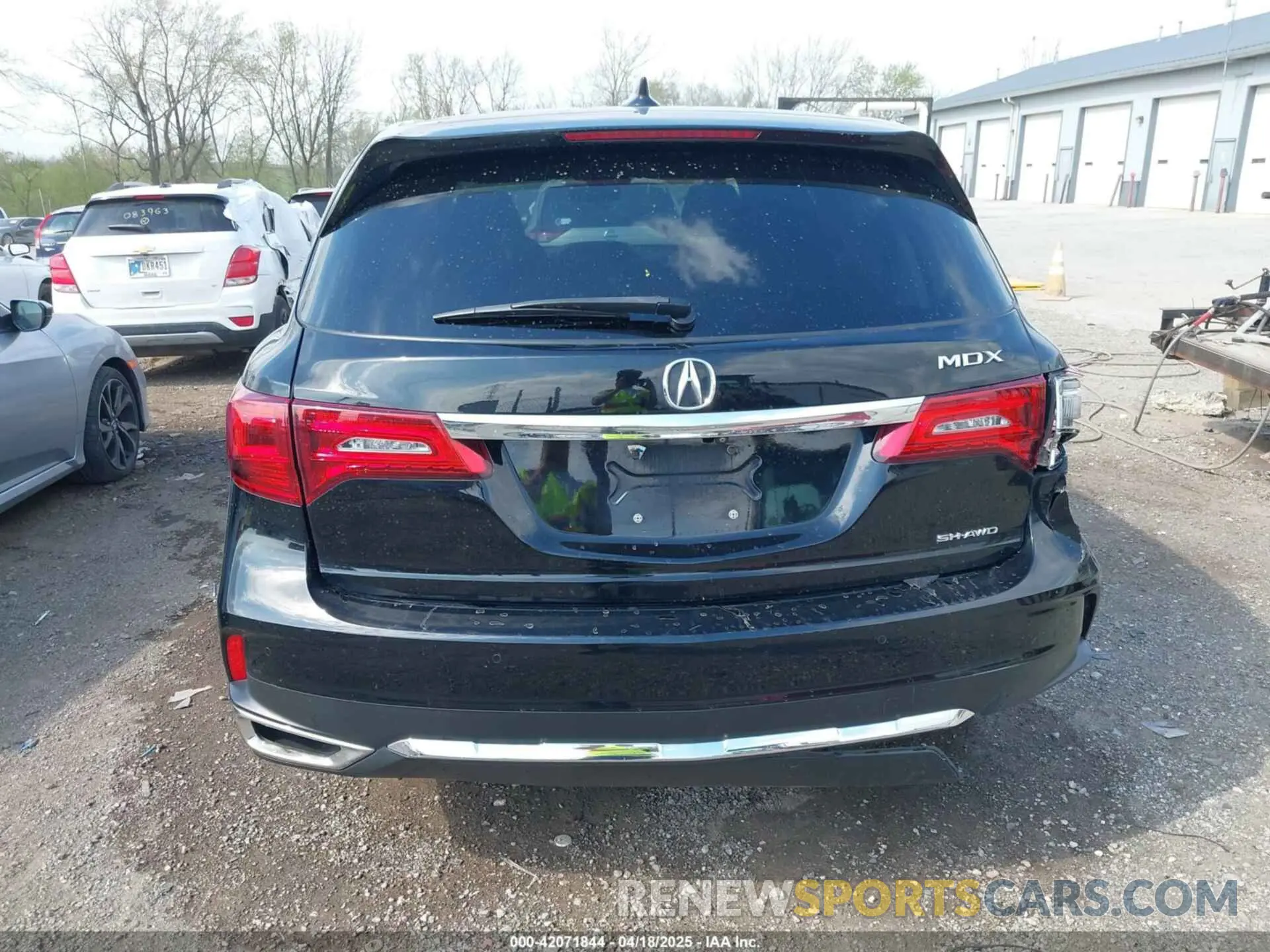 16 Photograph of a damaged car 5J8YD4H55KL028765 ACURA MDX 2019