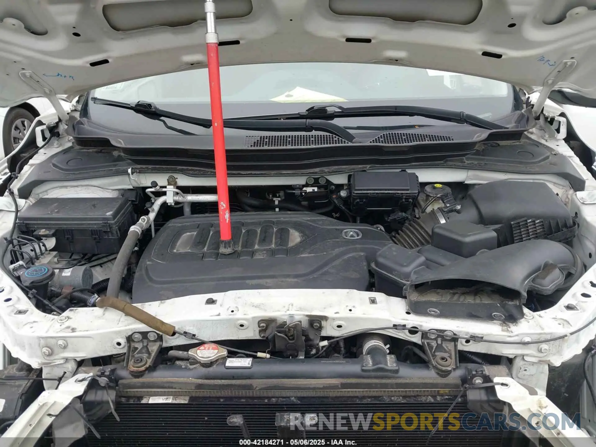 10 Photograph of a damaged car 5J8YD4H5XKL020502 ACURA MDX 2019