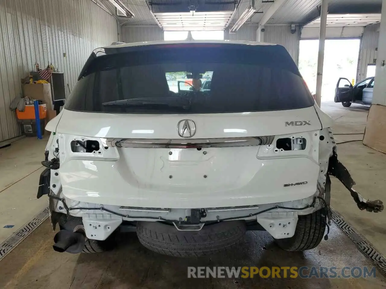 6 Photograph of a damaged car 5J8YD4H81KL003761 ACURA MDX 2019