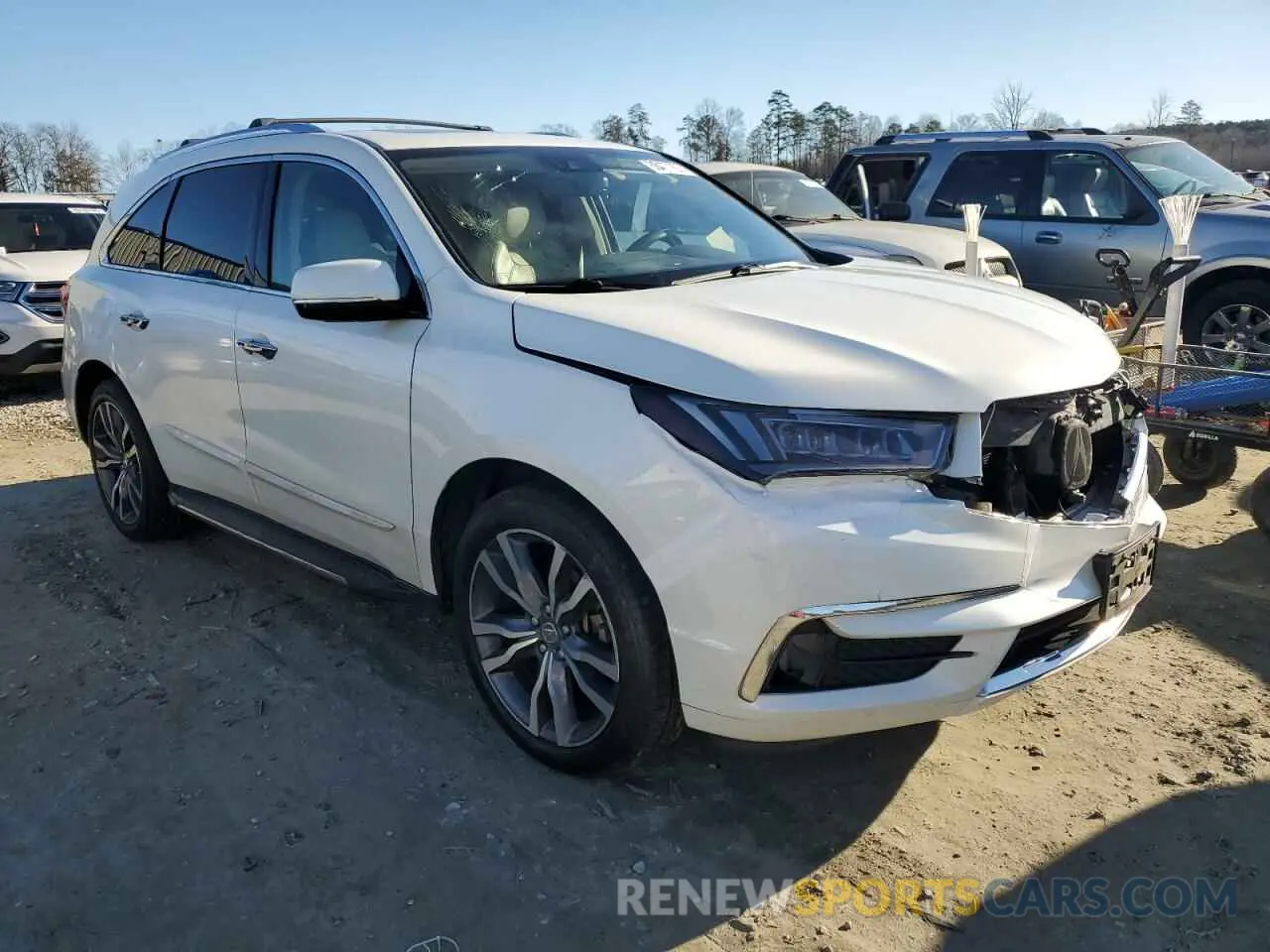 4 Photograph of a damaged car 5J8YD4H85KL016240 ACURA MDX 2019
