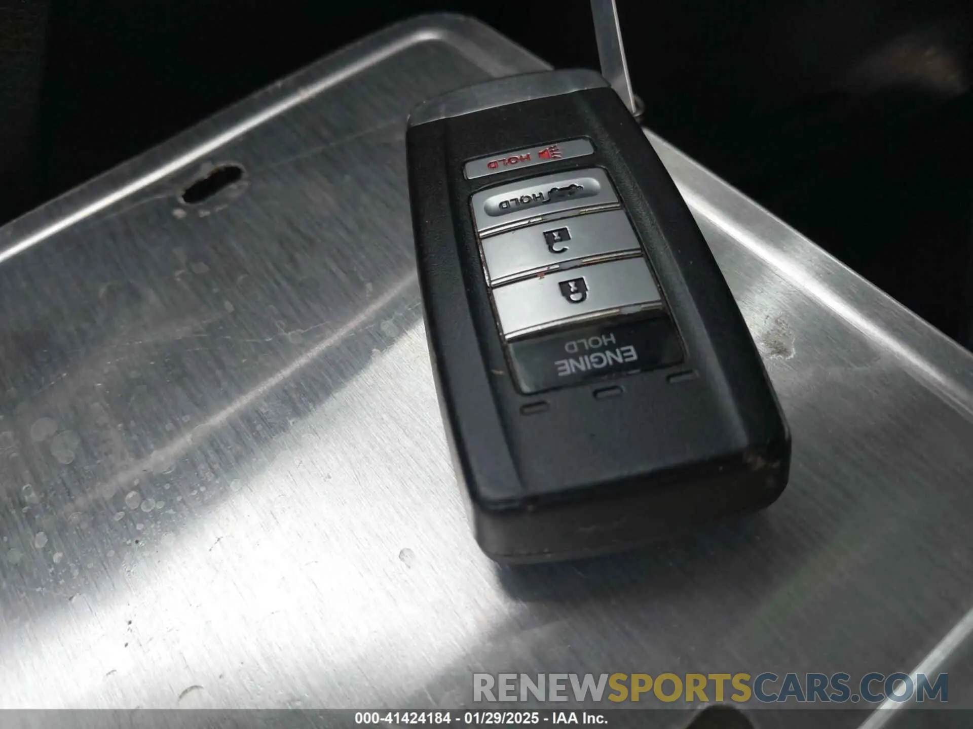 11 Photograph of a damaged car 5J8YD4H85KL027318 ACURA MDX 2019
