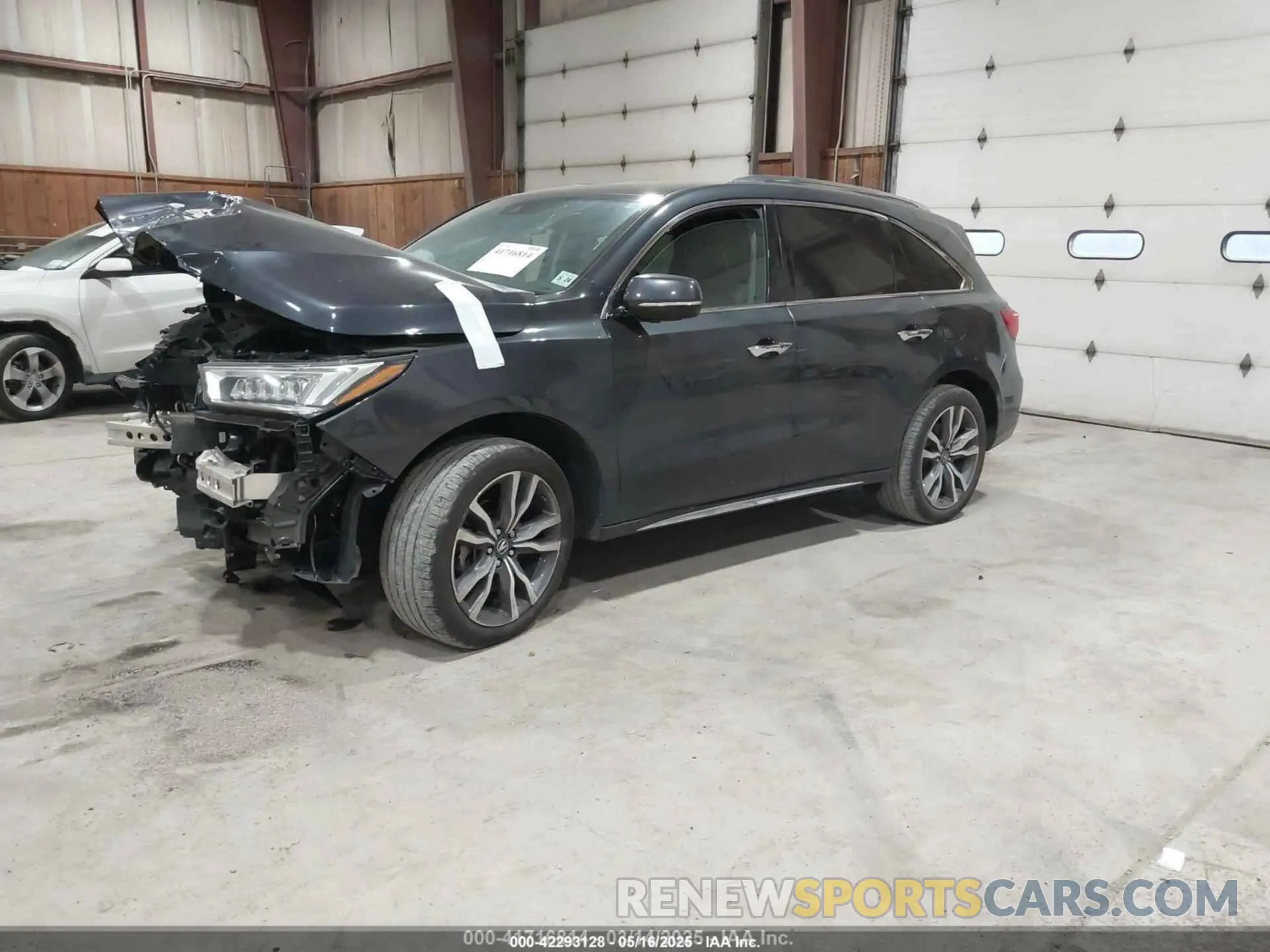 2 Photograph of a damaged car 5J8YD4H89KL015348 ACURA MDX 2019