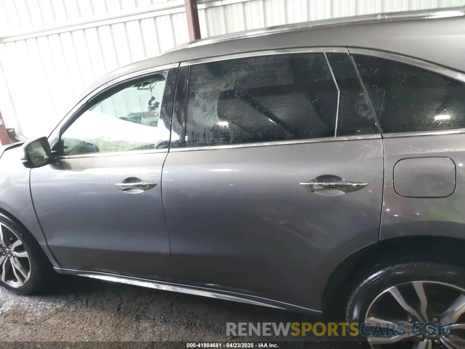 13 Photograph of a damaged car 5J8YD4H8XKL003483 ACURA MDX 2019