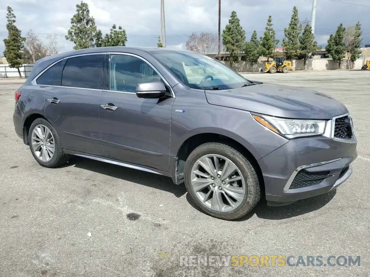 4 Photograph of a damaged car 5J8YD7H5XKL001546 ACURA MDX 2019