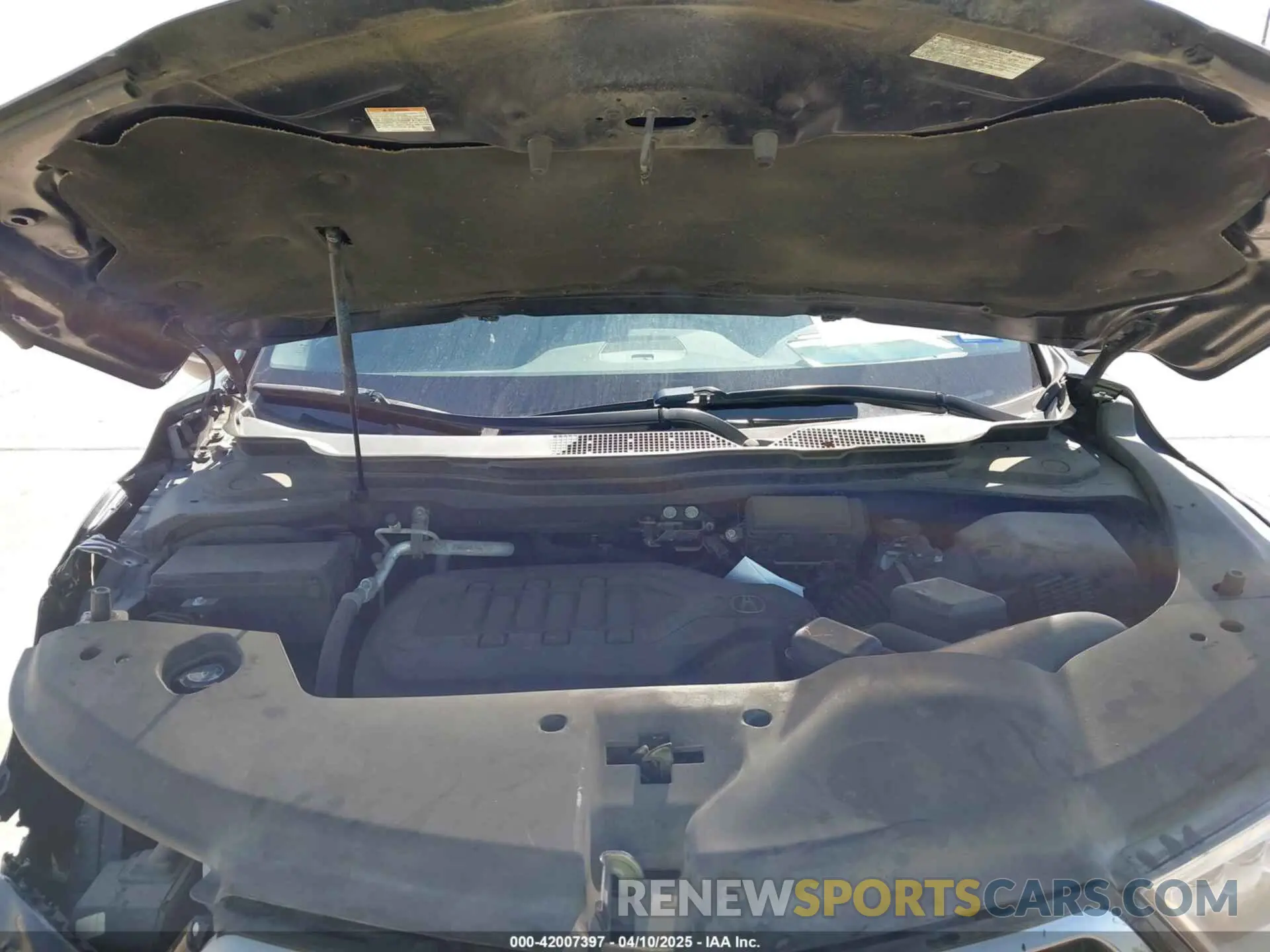 10 Photograph of a damaged car 5J8YD3H30LL002987 ACURA MDX 2020