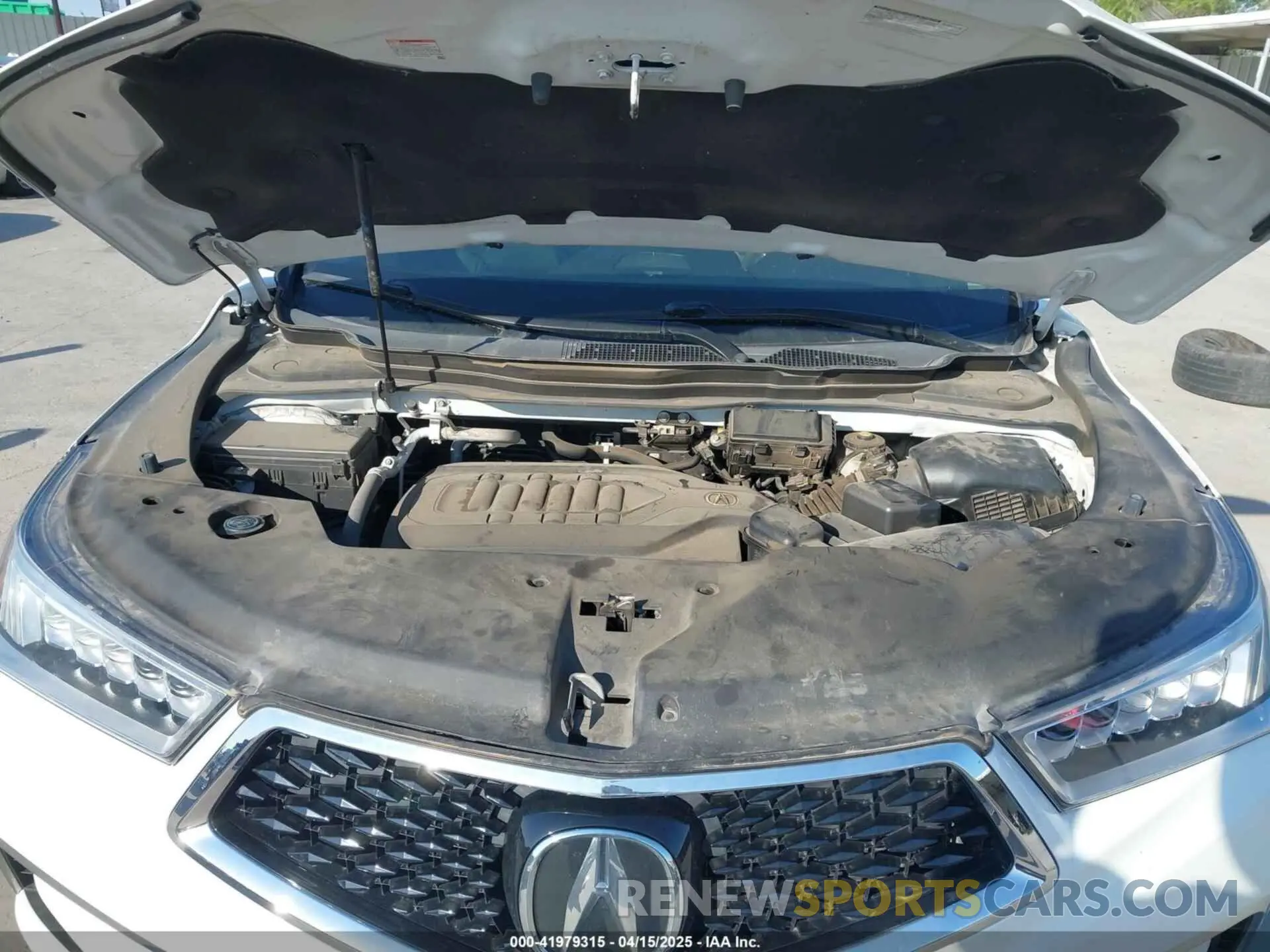 10 Photograph of a damaged car 5J8YD3H30LL009941 ACURA MDX 2020