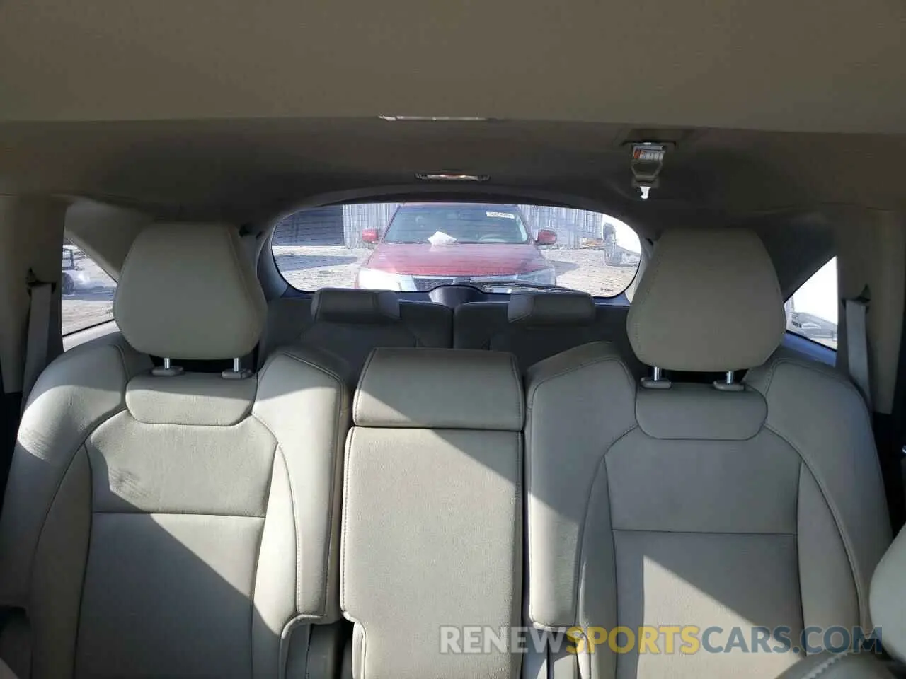10 Photograph of a damaged car 5J8YD3H32LL011884 ACURA MDX 2020