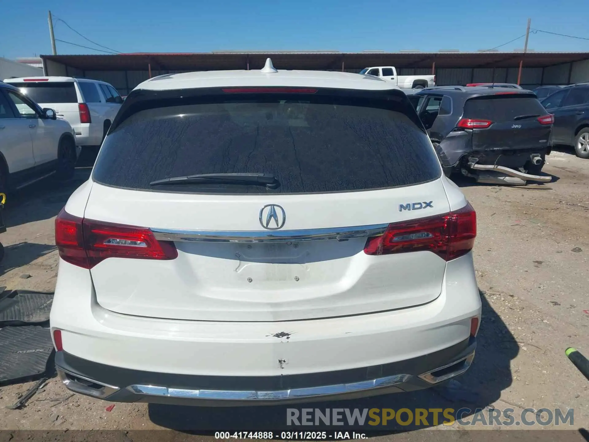 16 Photograph of a damaged car 5J8YD3H37LL004154 ACURA MDX 2020