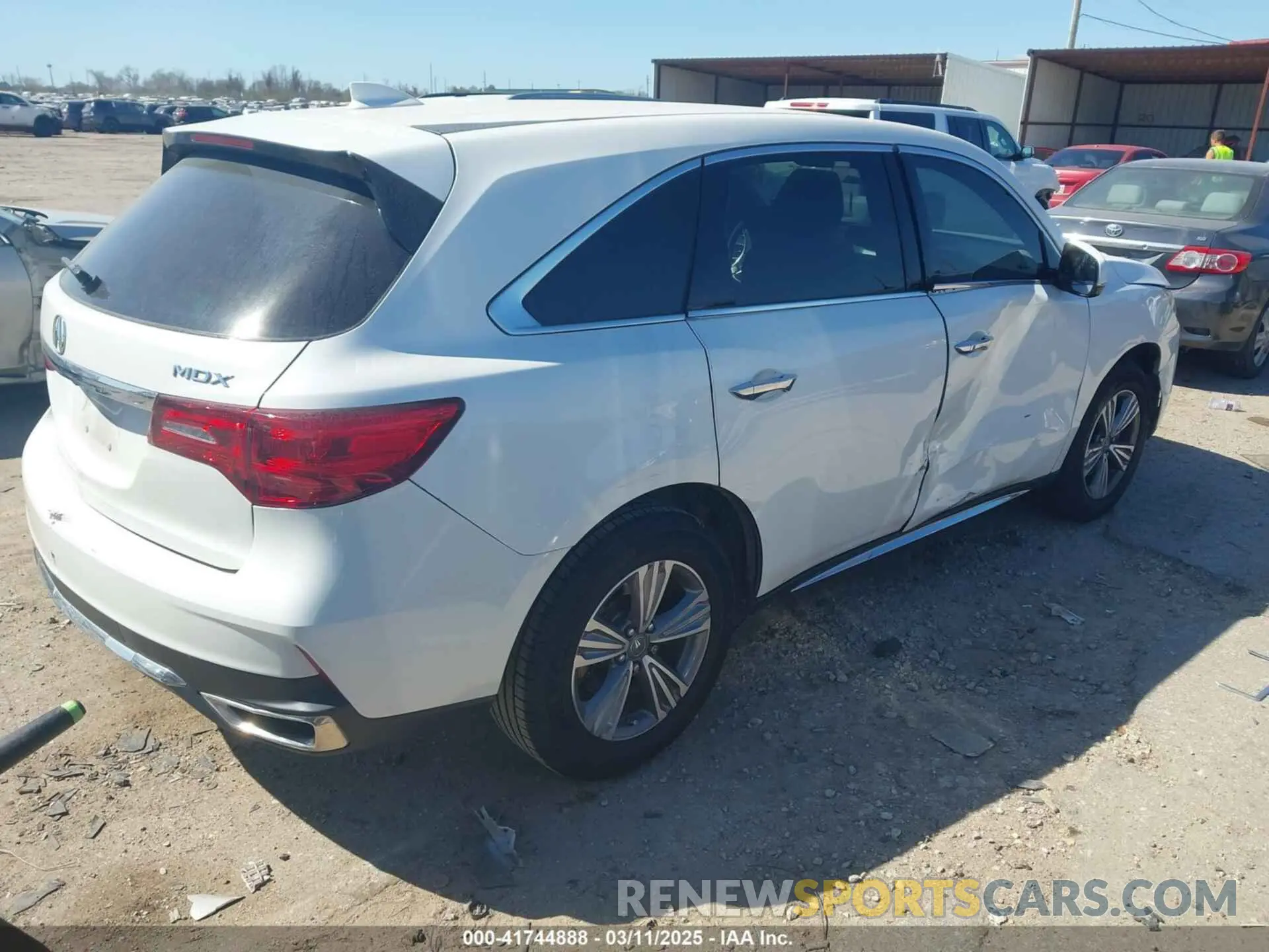 4 Photograph of a damaged car 5J8YD3H37LL004154 ACURA MDX 2020