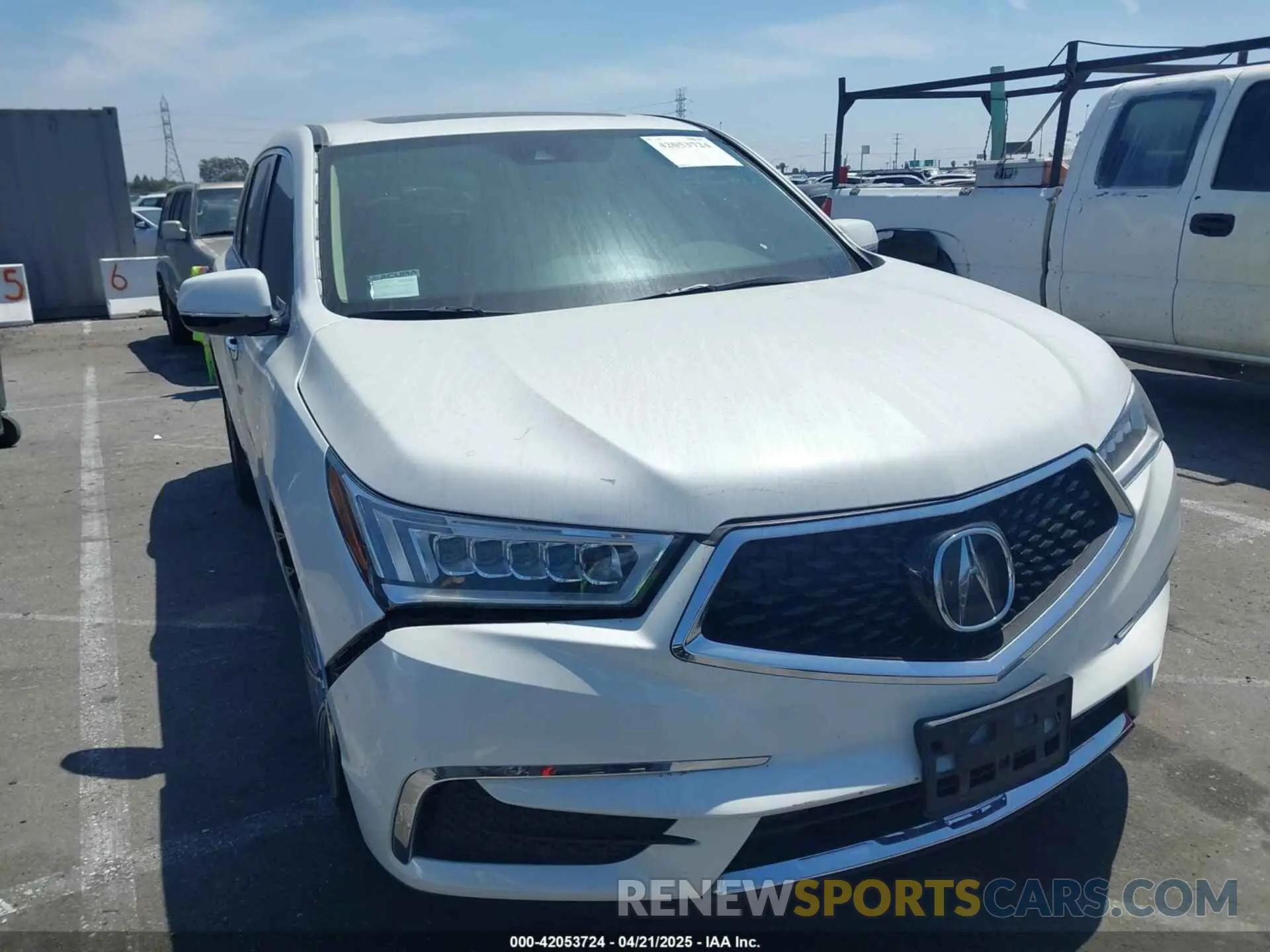 1 Photograph of a damaged car 5J8YD3H37LL006325 ACURA MDX 2020