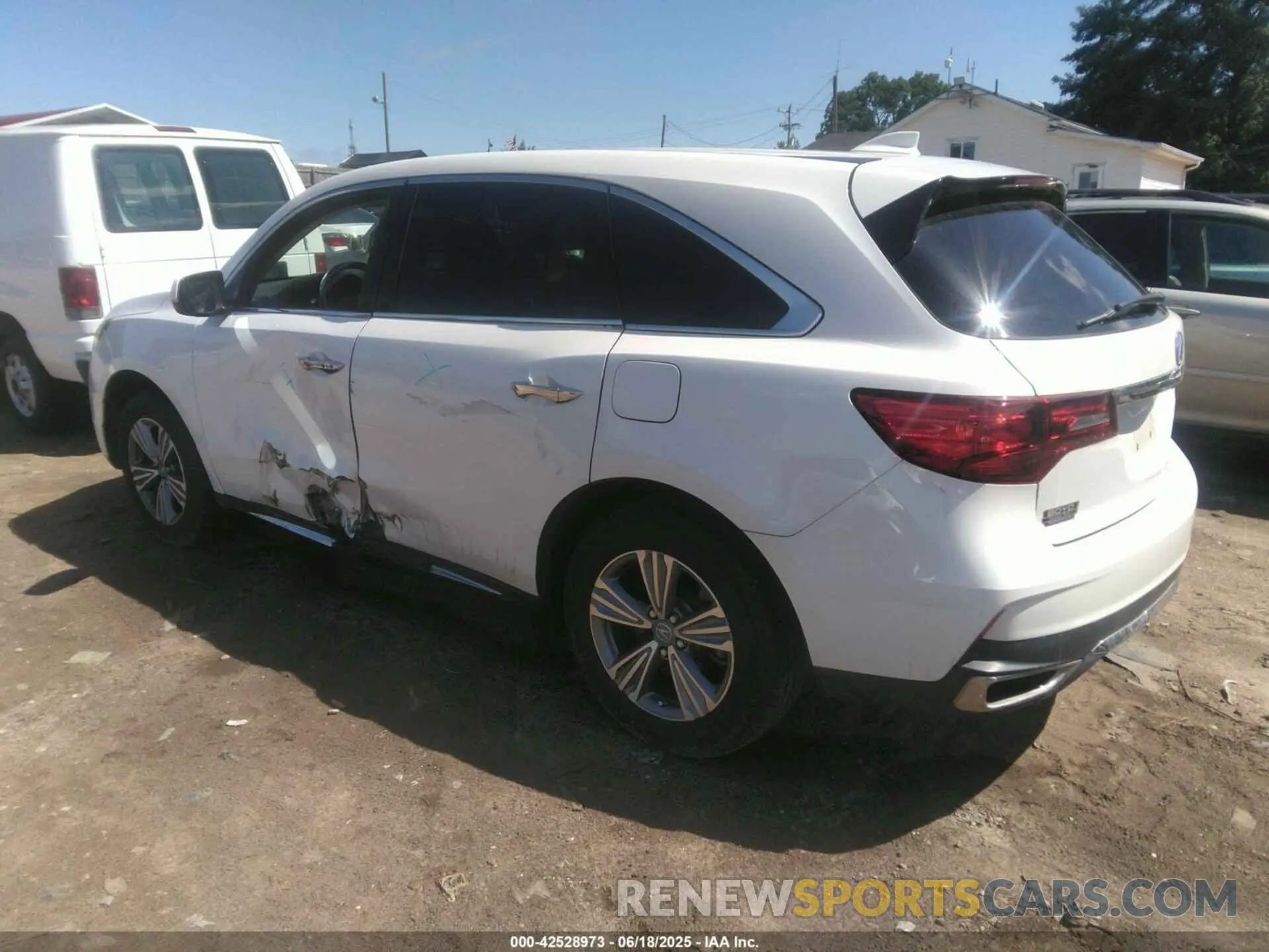 3 Photograph of a damaged car 5J8YD3H38LL012747 ACURA MDX 2020