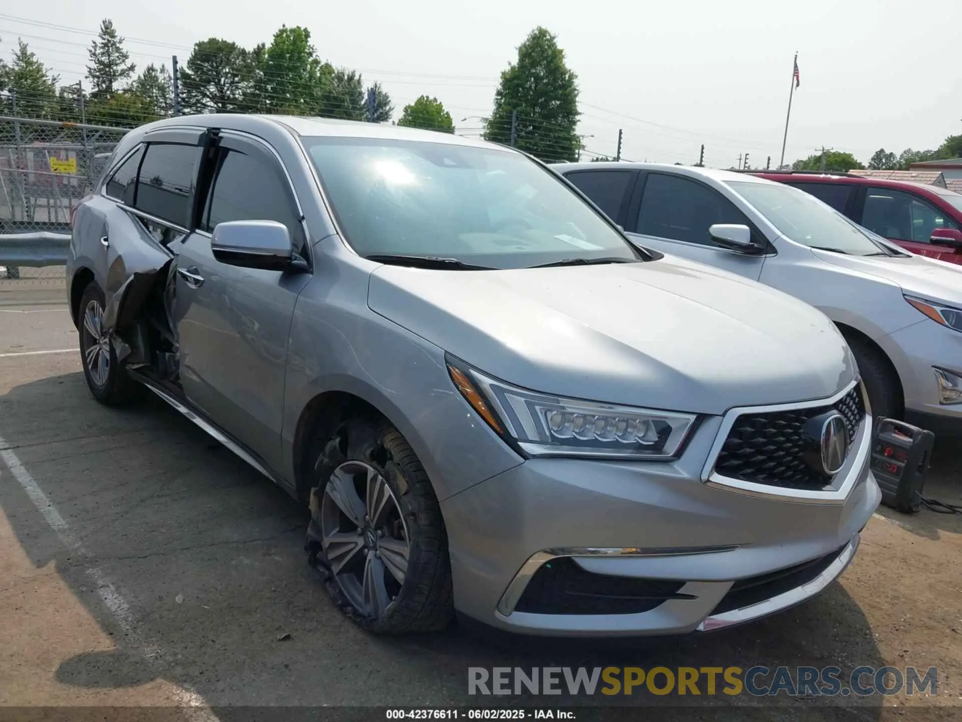 1 Photograph of a damaged car 5J8YD3H39LL016466 ACURA MDX 2020
