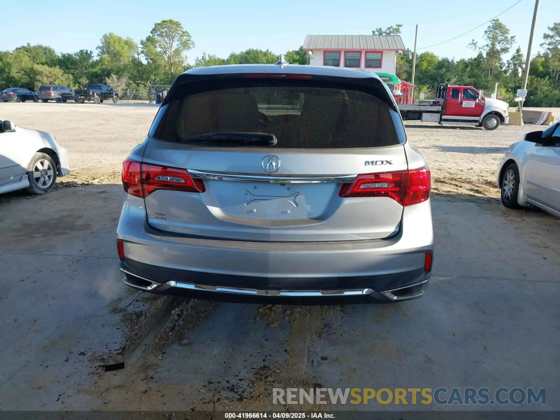 16 Photograph of a damaged car 5J8YD3H50LL005535 ACURA MDX 2020