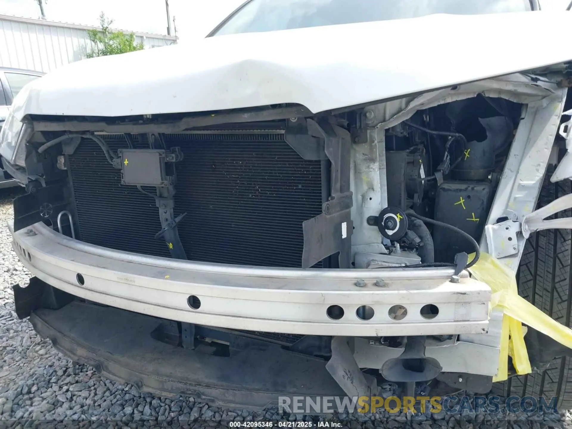 6 Photograph of a damaged car 5J8YD3H53LL004976 ACURA MDX 2020