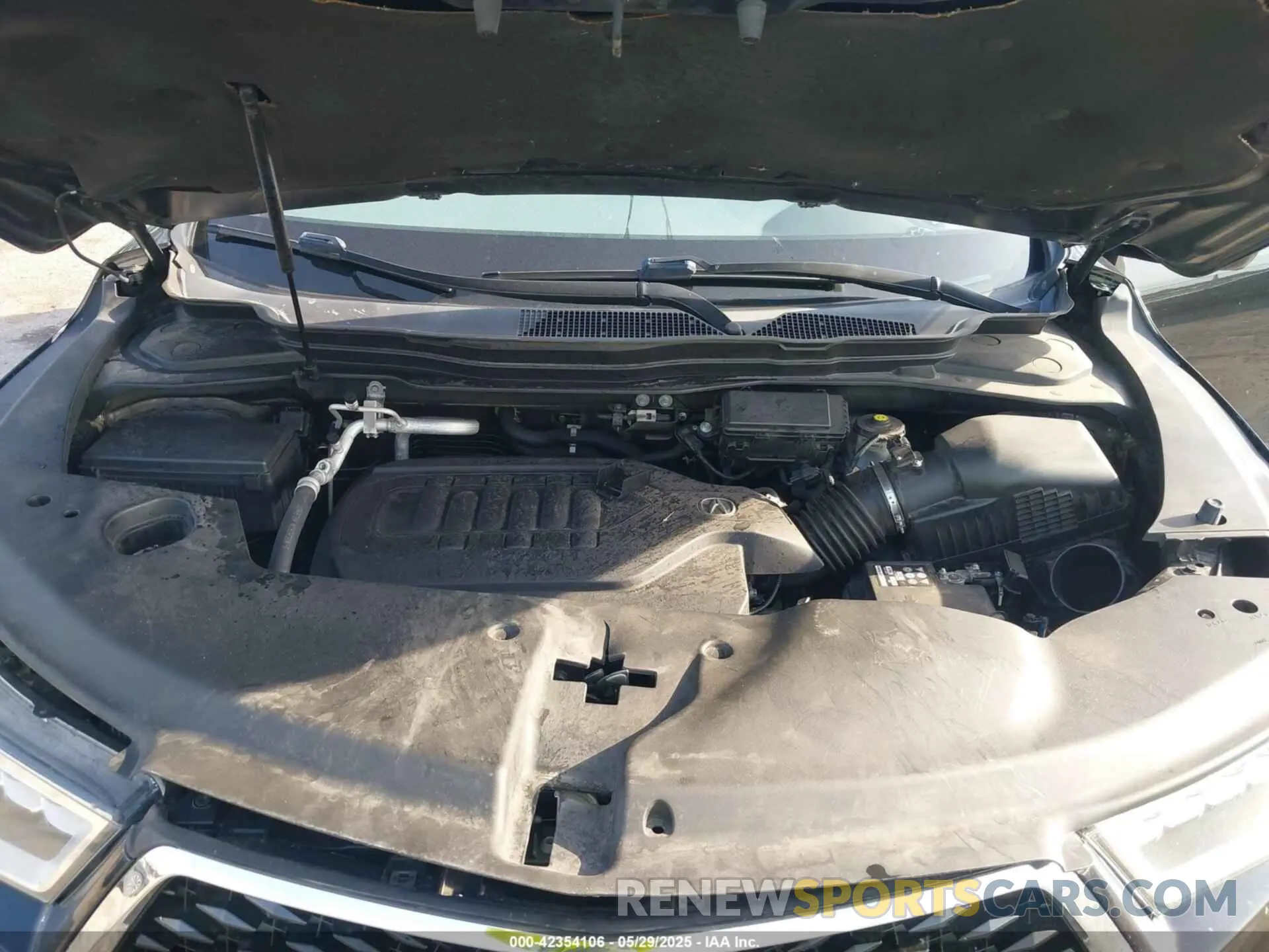 10 Photograph of a damaged car 5J8YD3H53LL005111 ACURA MDX 2020
