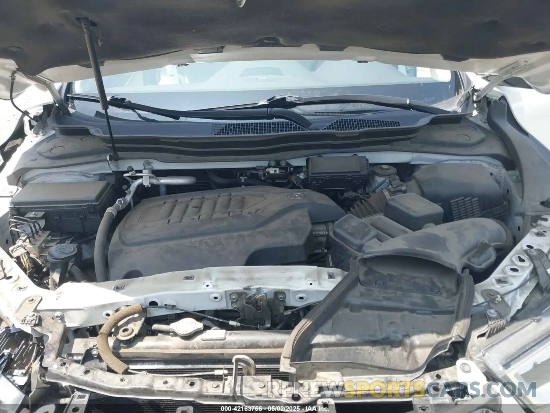10 Photograph of a damaged car 5J8YD3H54LL001794 ACURA MDX 2020