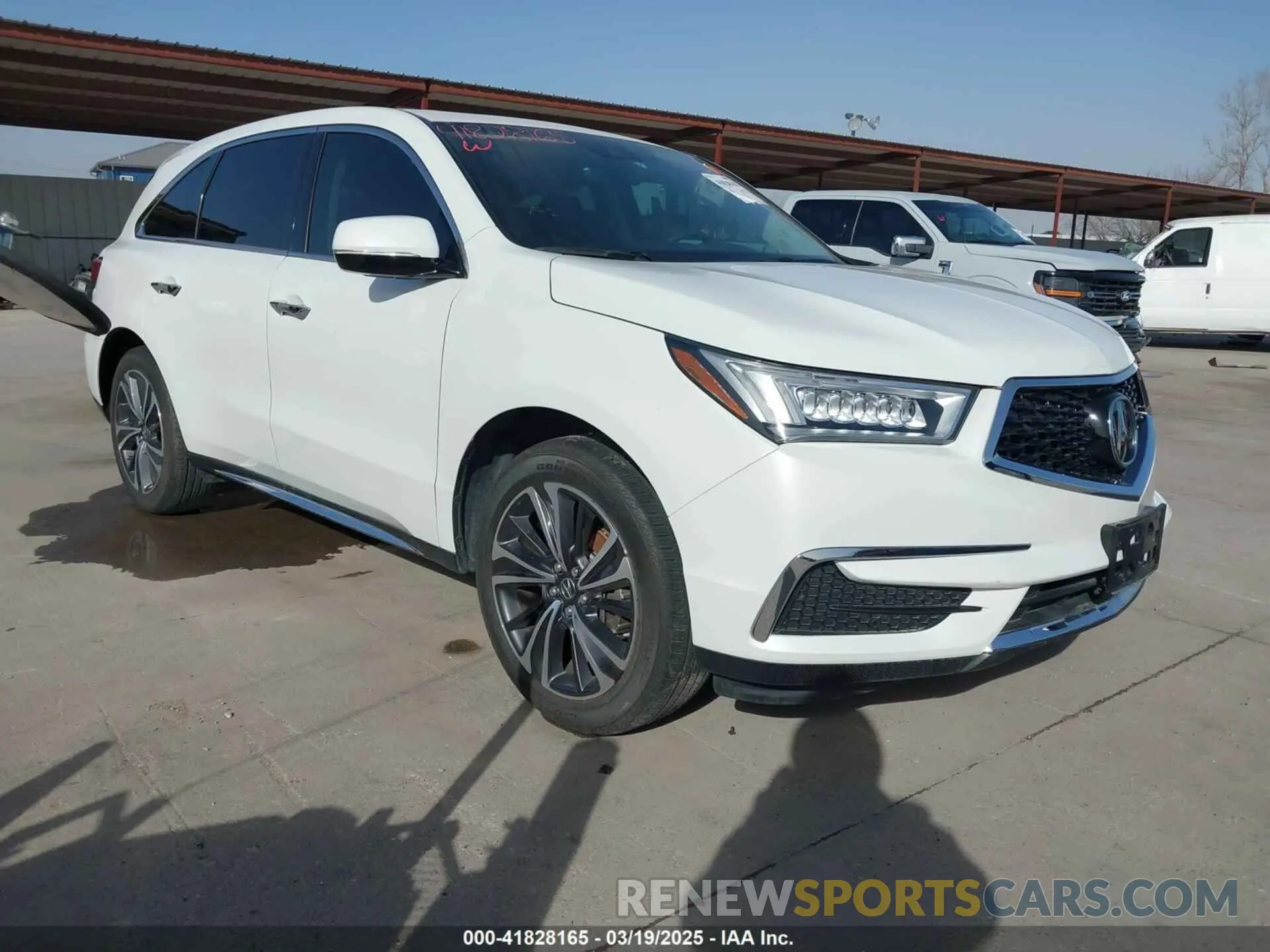 1 Photograph of a damaged car 5J8YD3H56LL008570 ACURA MDX 2020