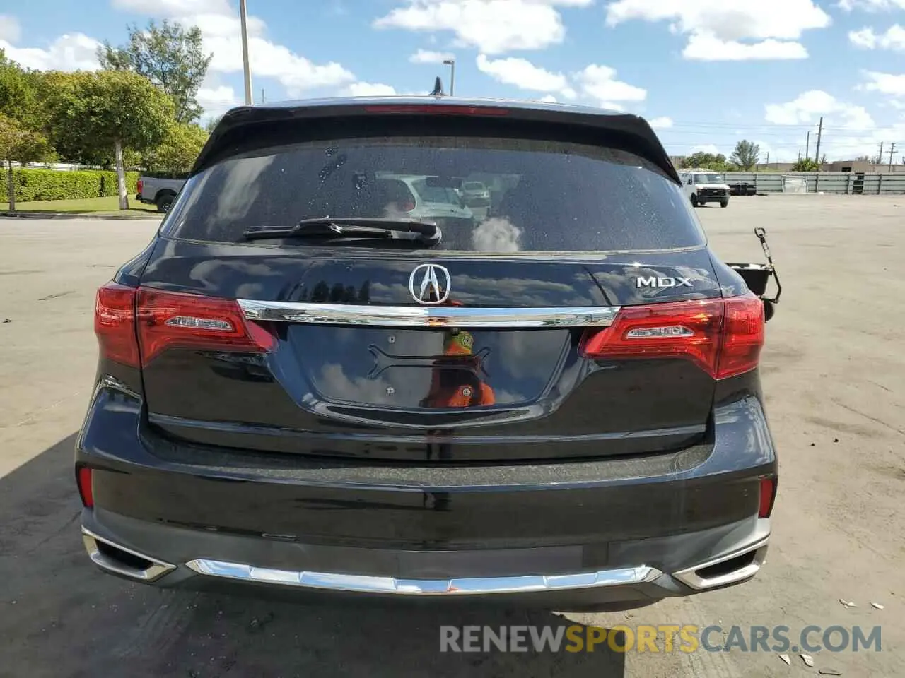 6 Photograph of a damaged car 5J8YD3H59LL001600 ACURA MDX 2020