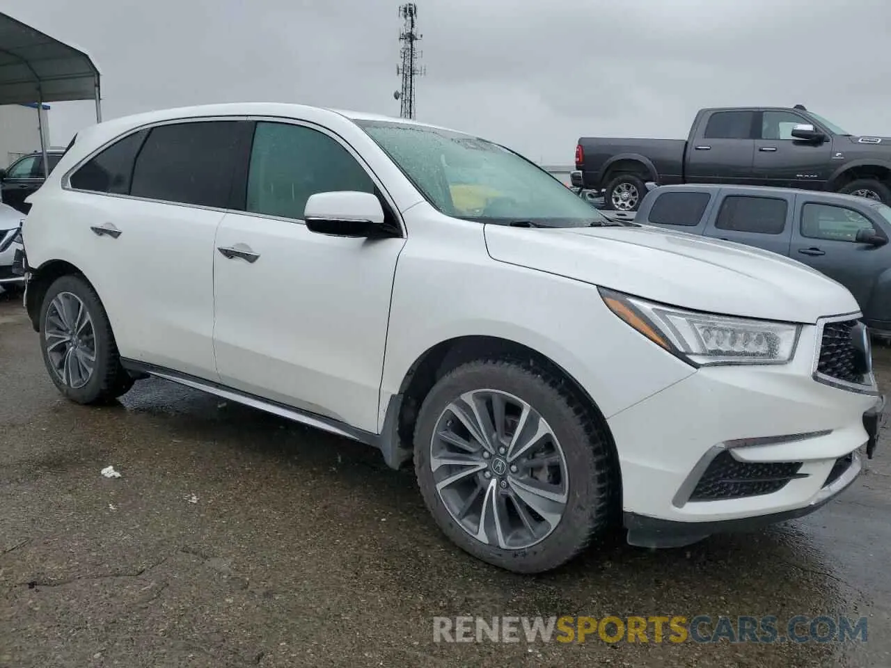 4 Photograph of a damaged car 5J8YD3H5XLL005025 ACURA MDX 2020