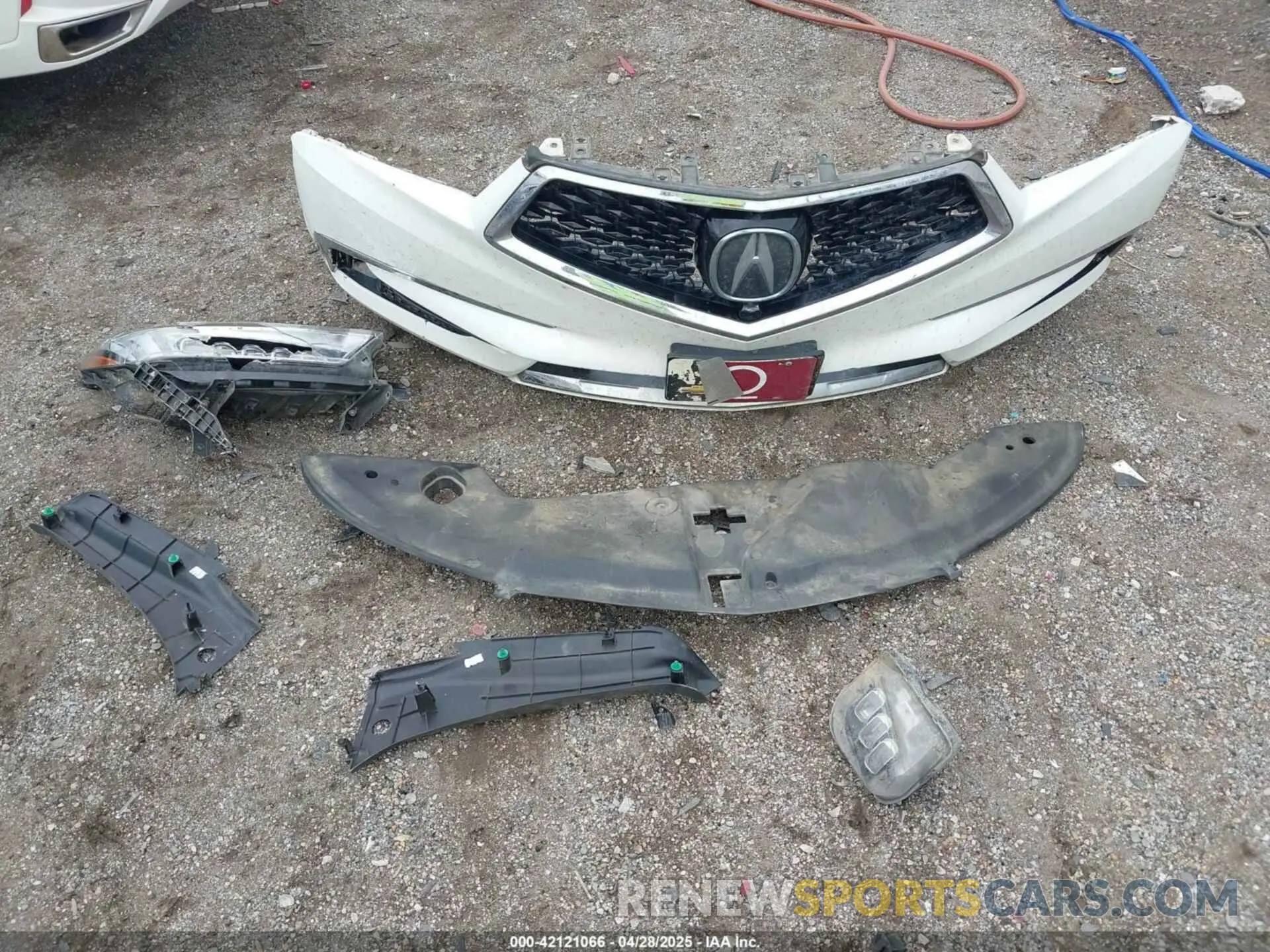 12 Photograph of a damaged car 5J8YD3H87LL008913 ACURA MDX 2020