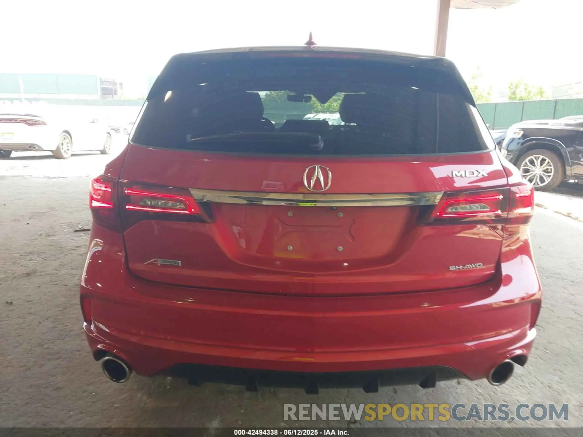 16 Photograph of a damaged car 5J8YD4H00LL025102 ACURA MDX 2020