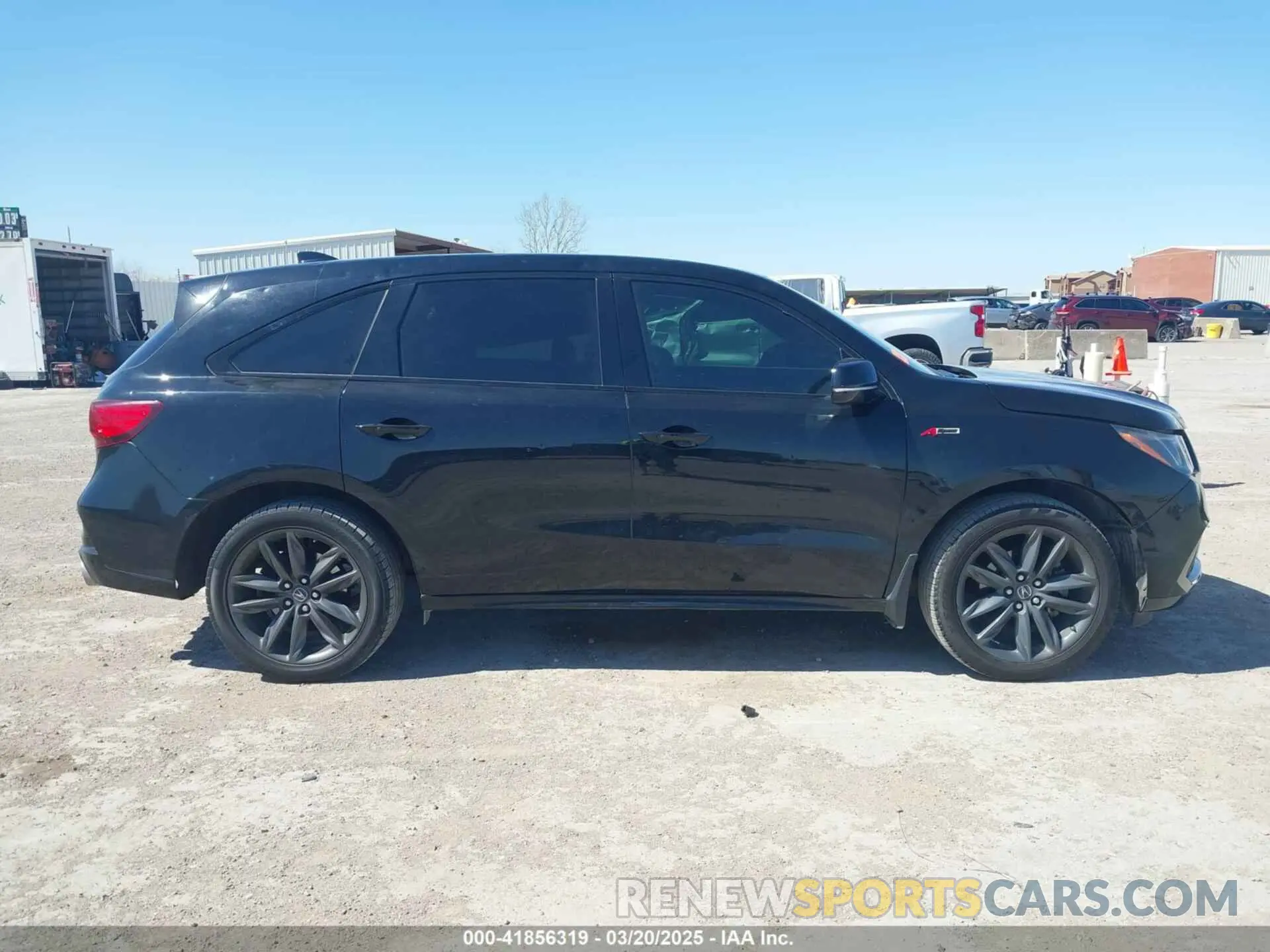 13 Photograph of a damaged car 5J8YD4H09LL017662 ACURA MDX 2020
